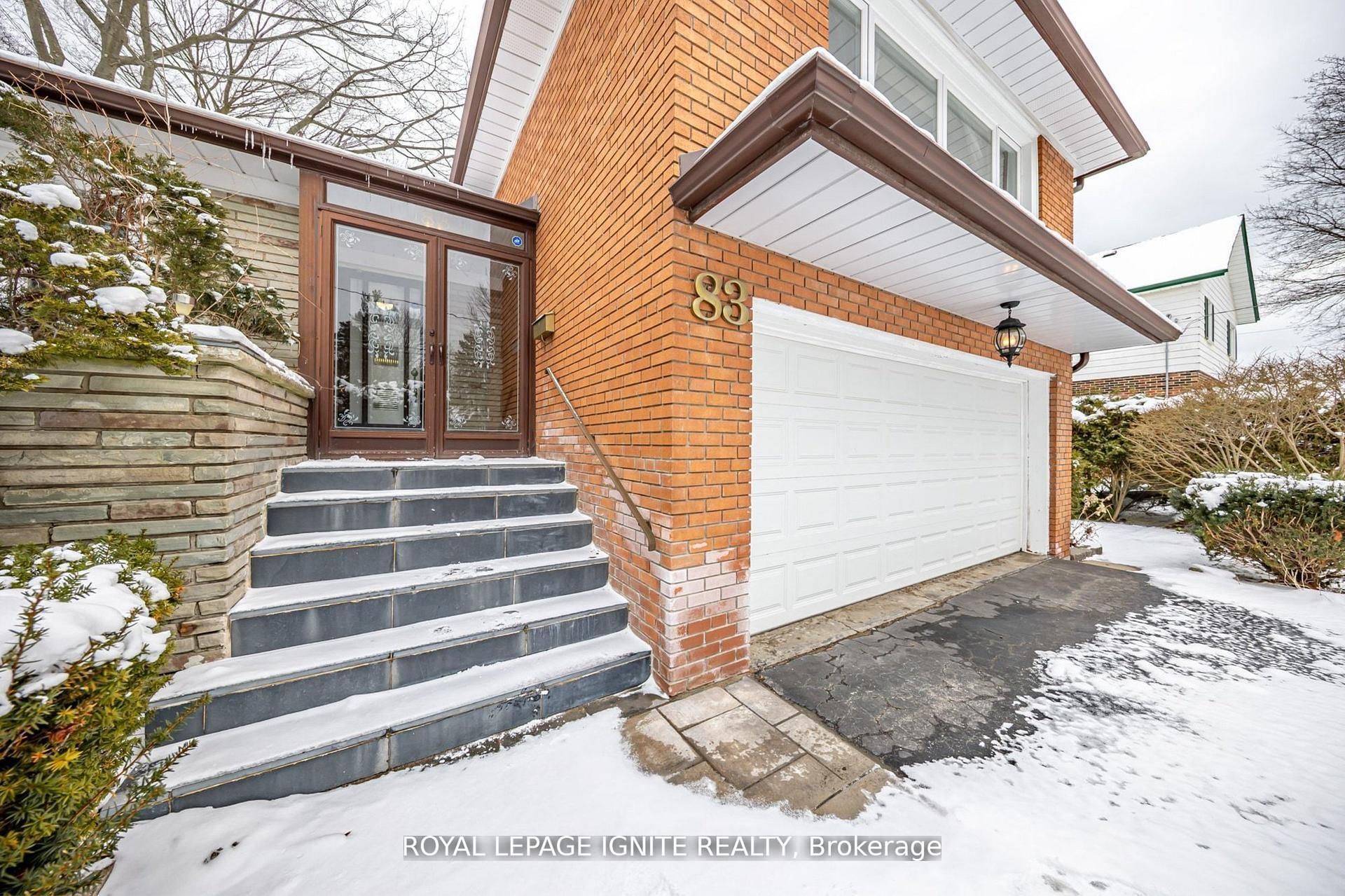 83 Deep Dene Drive Main, Toronto, ON M1C 1L9 photo 5