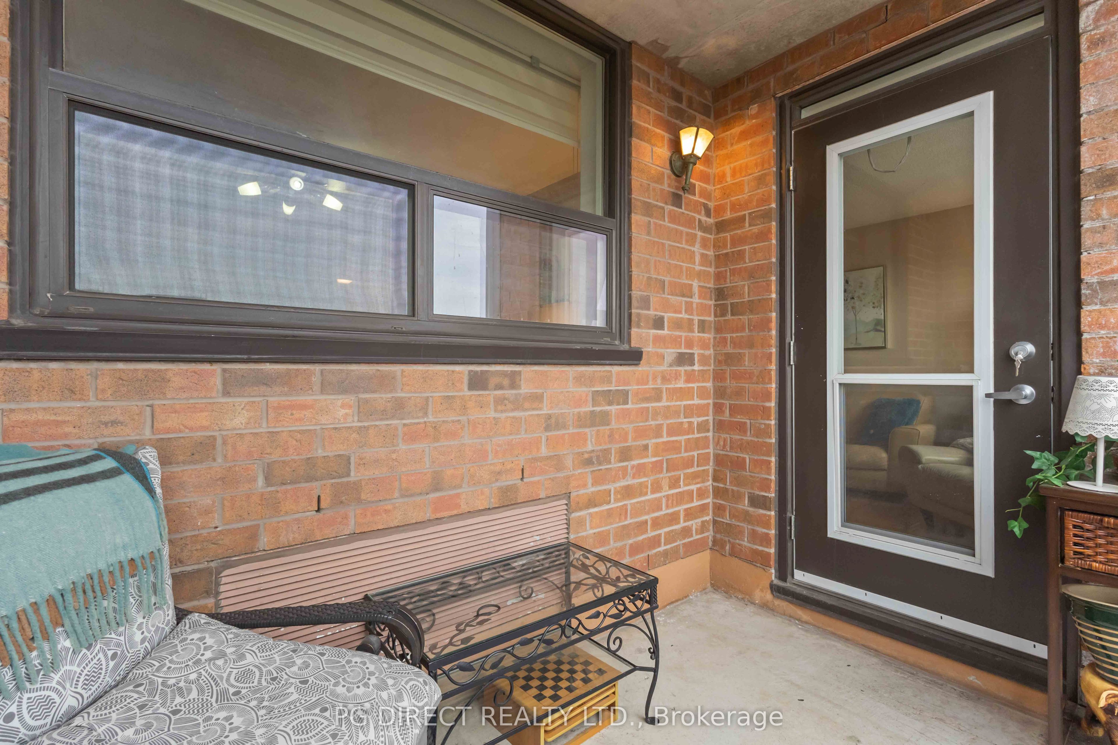 80 Athol Street E 604, Oshawa, ON L1H 8B7 photo 5