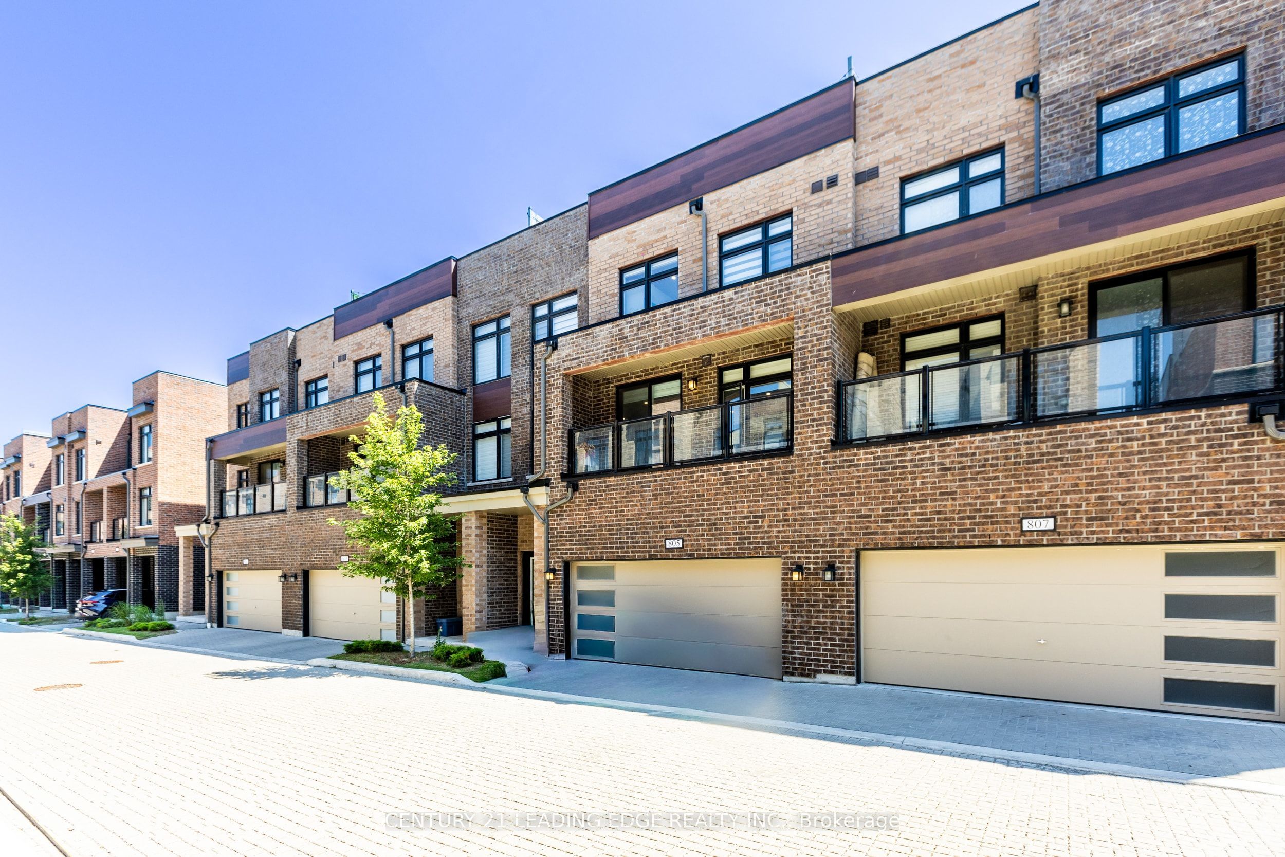 1865 Pickering Parkway 805, Pickering, ON L1V 0H2 photo 3