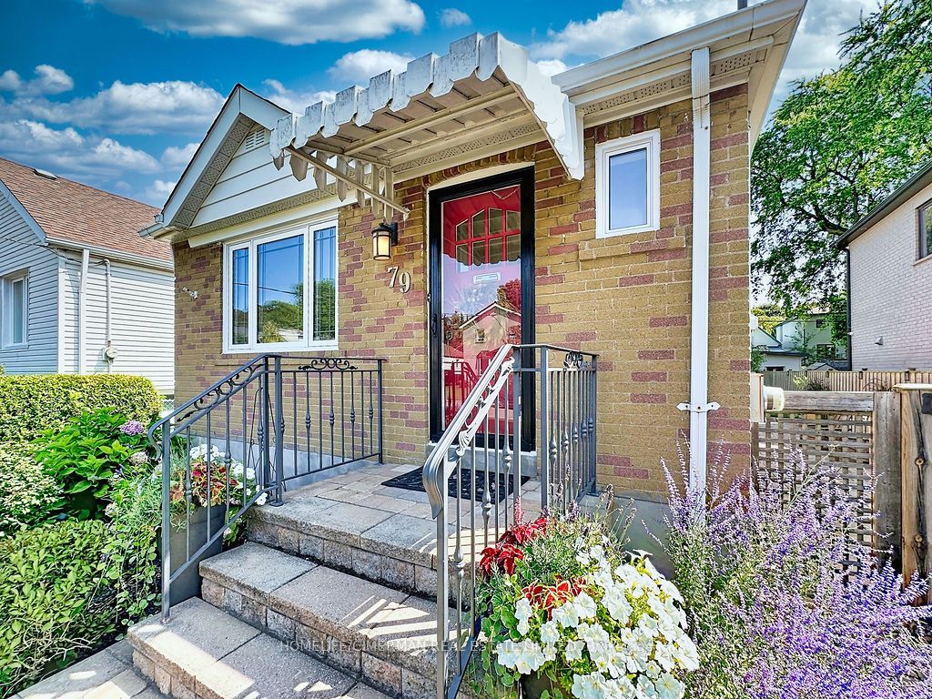 79 Neilson Avenue, Toronto, ON M1M 2S5