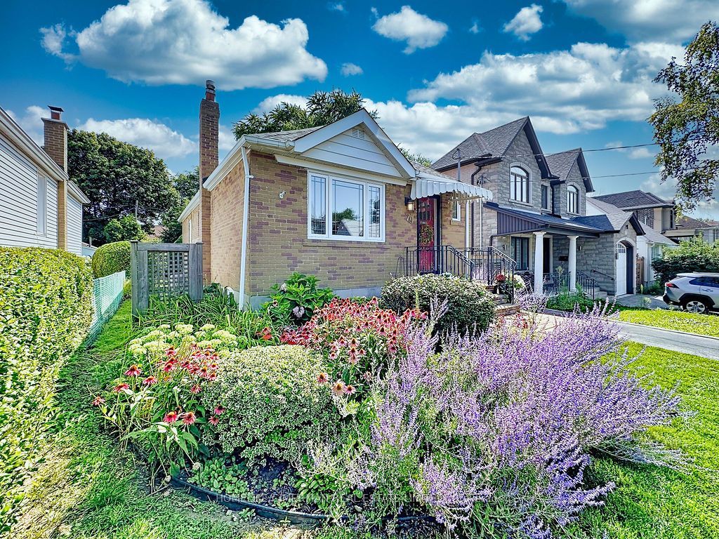 79 Neilson Avenue, Toronto, ON M1M 2S5 photo 3