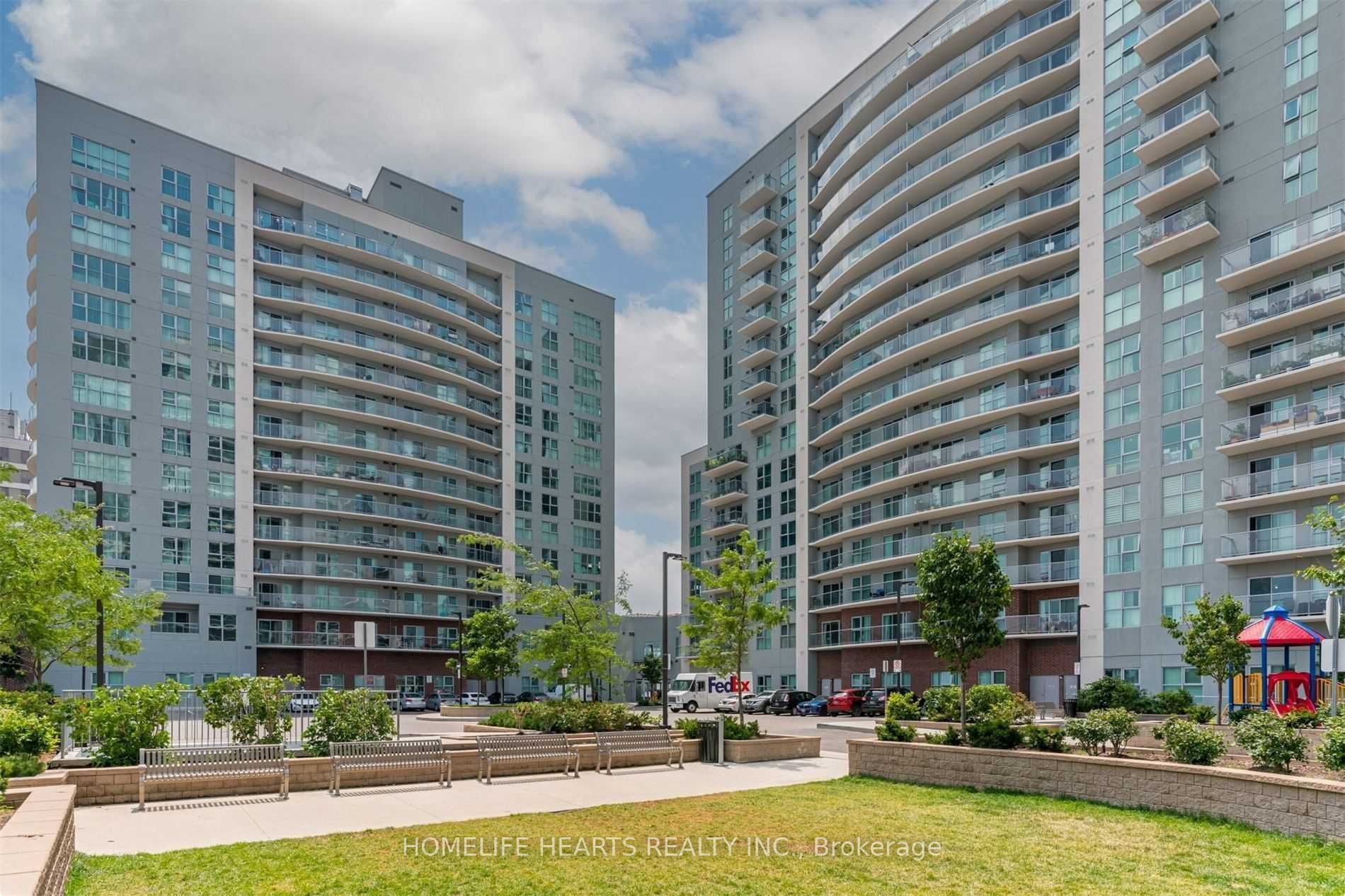 2152 Lawrence Avenue E 206, Toronto, ON M1R 3A8 photo 4