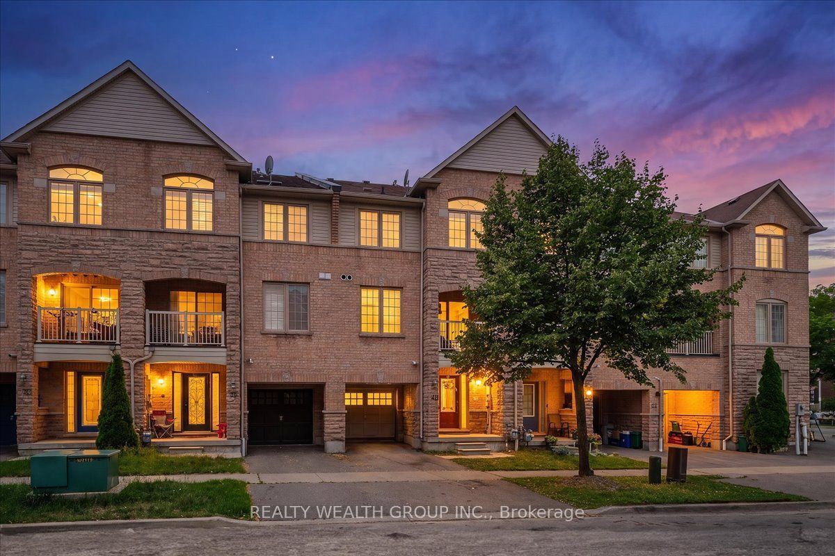 40 Clowes Street, Ajax, ON L1Z 0K9