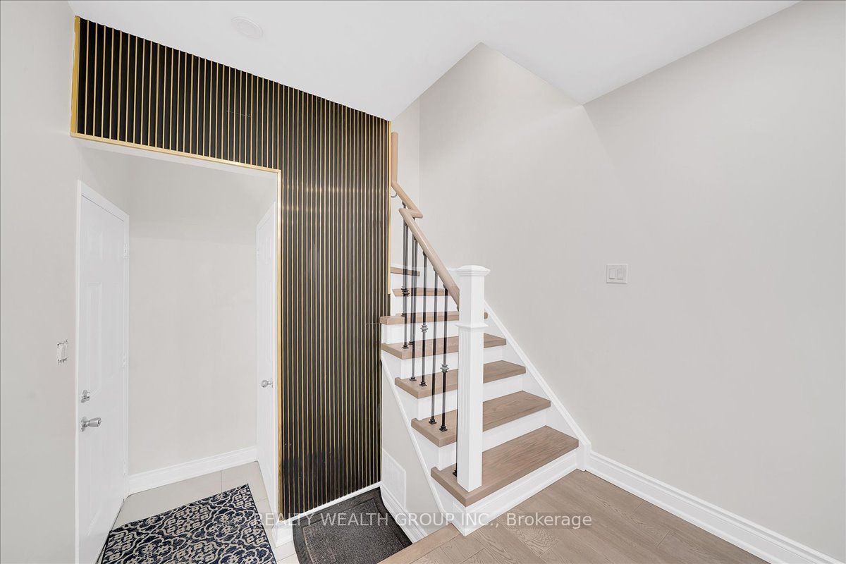 40 Clowes Street, Ajax, ON L1Z 0K9 photo 5