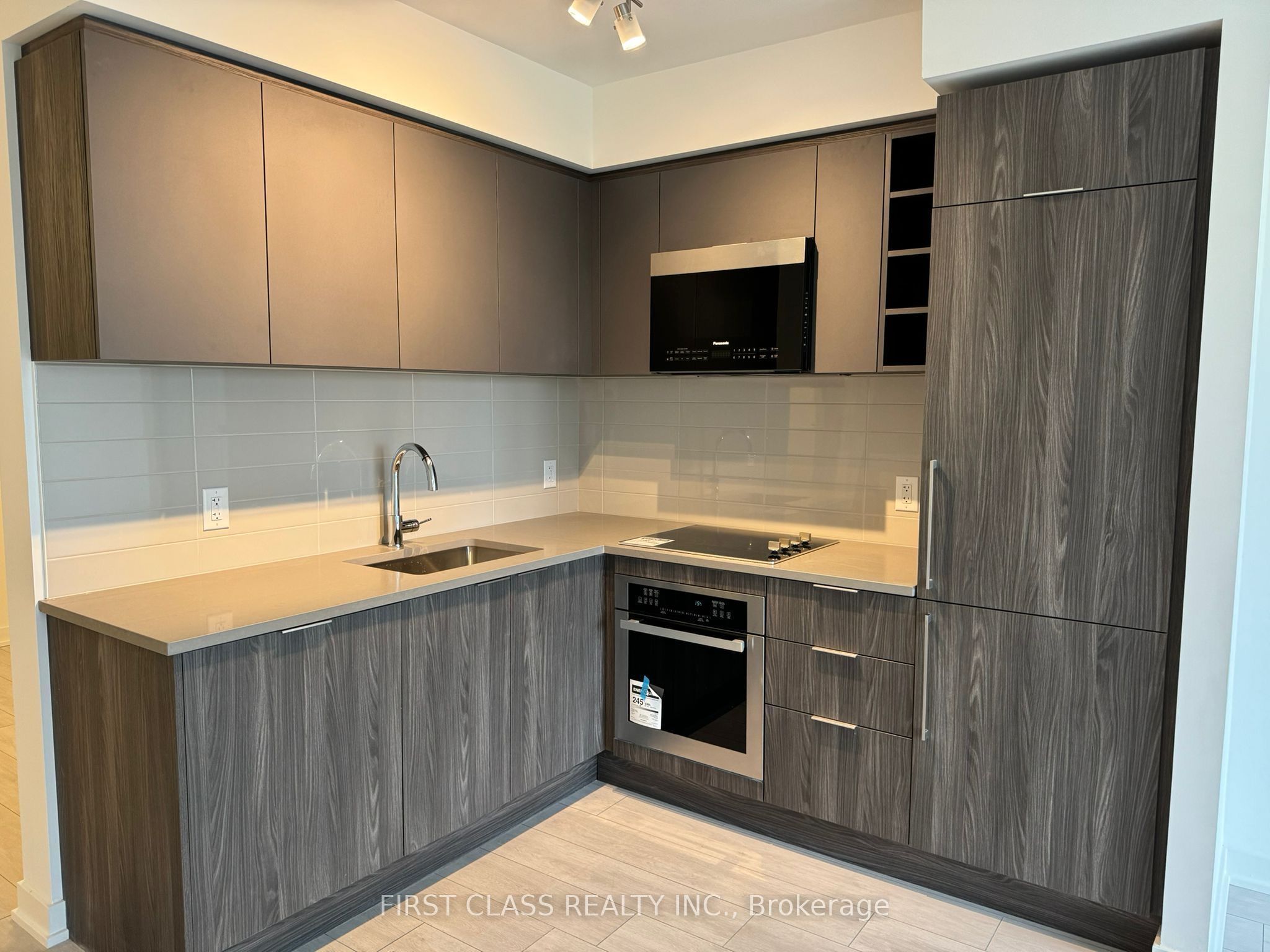 2033 Kennedy Road 507, Toronto, ON M1T 0B9 photo 2
