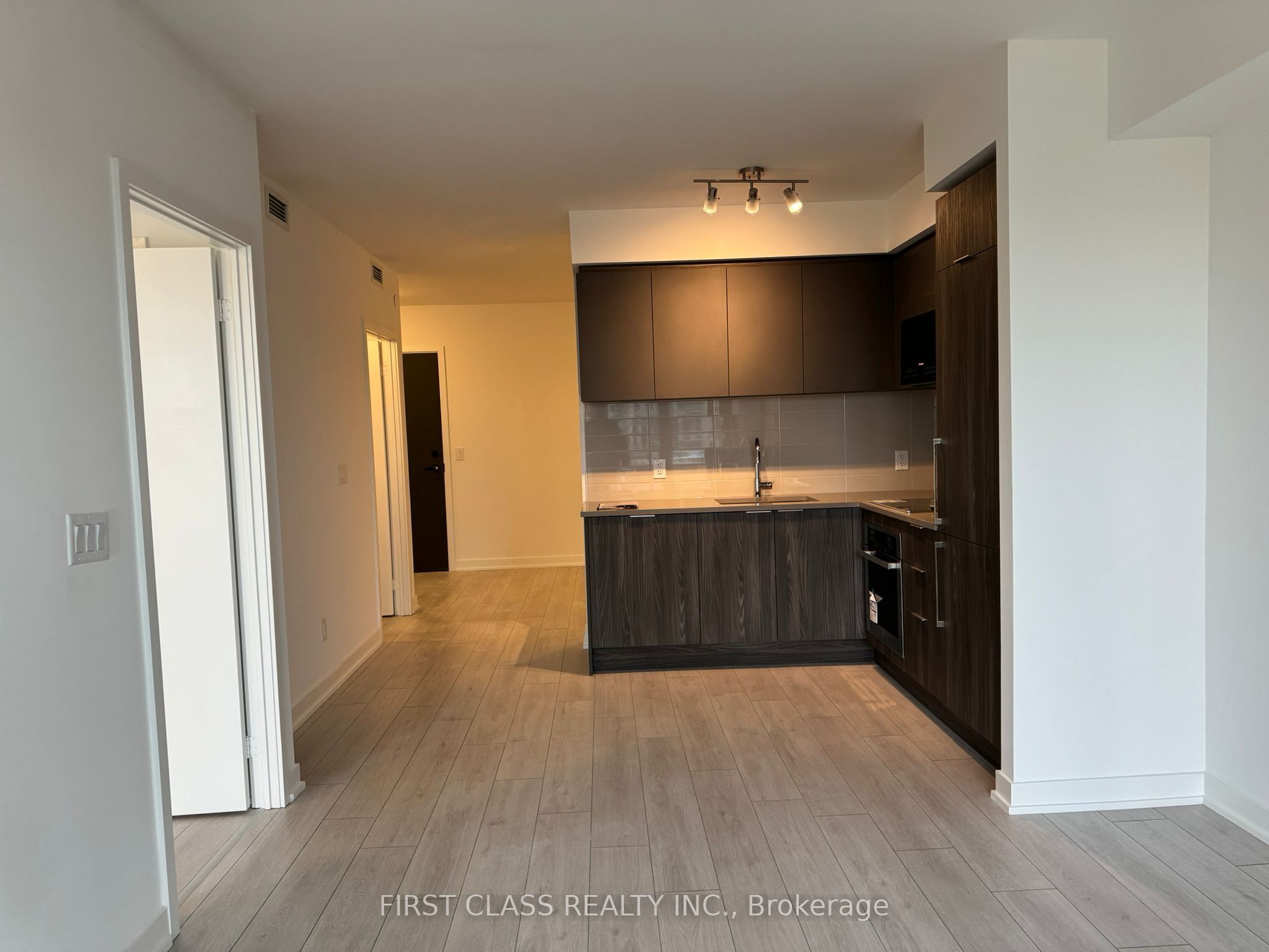 2033 Kennedy Road 507, Toronto, ON M1T 0B9 photo 4