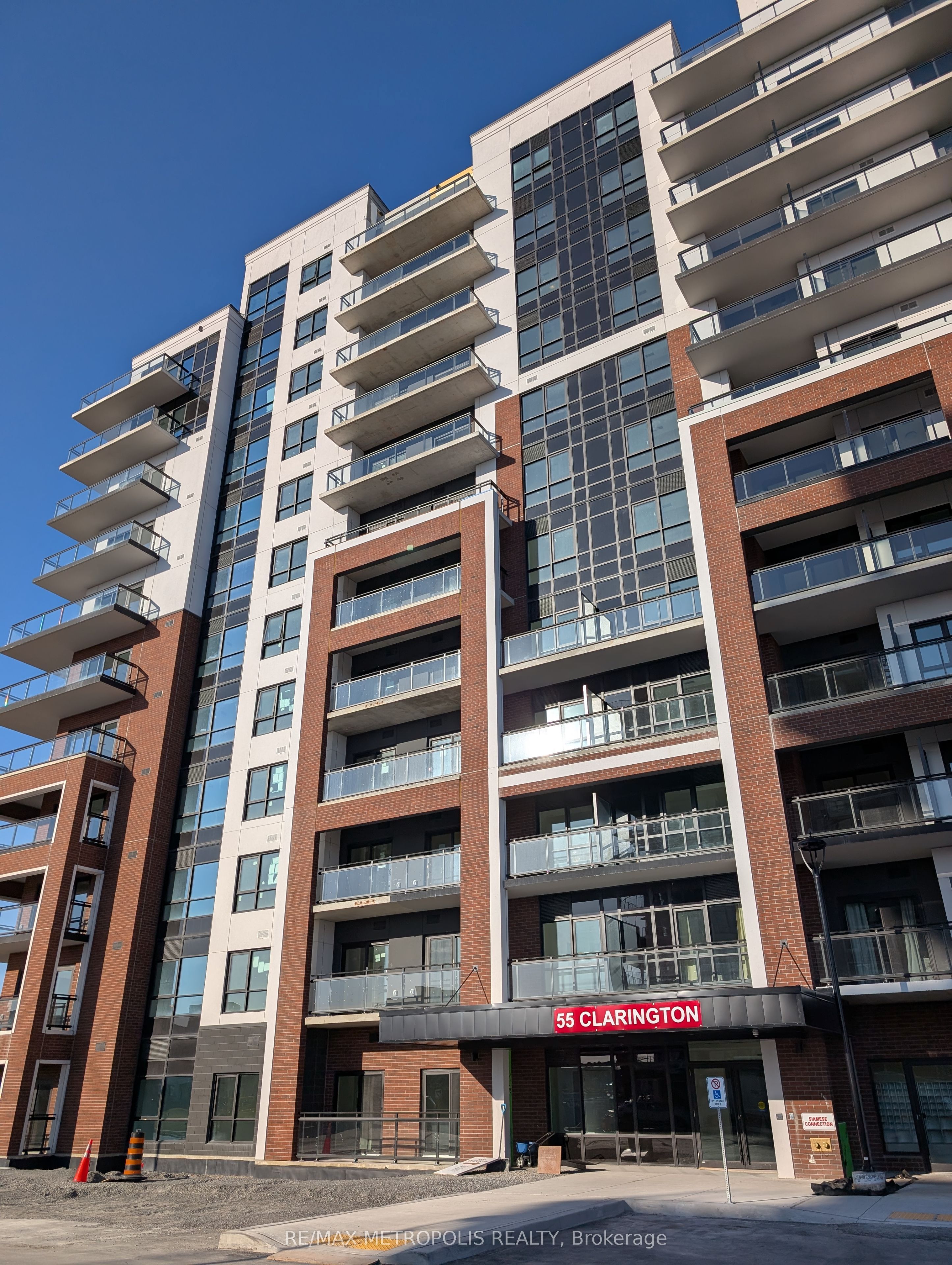 55 CLARINGTON Boulevard 207, Clarington, ON L1C 0A1 photo 2