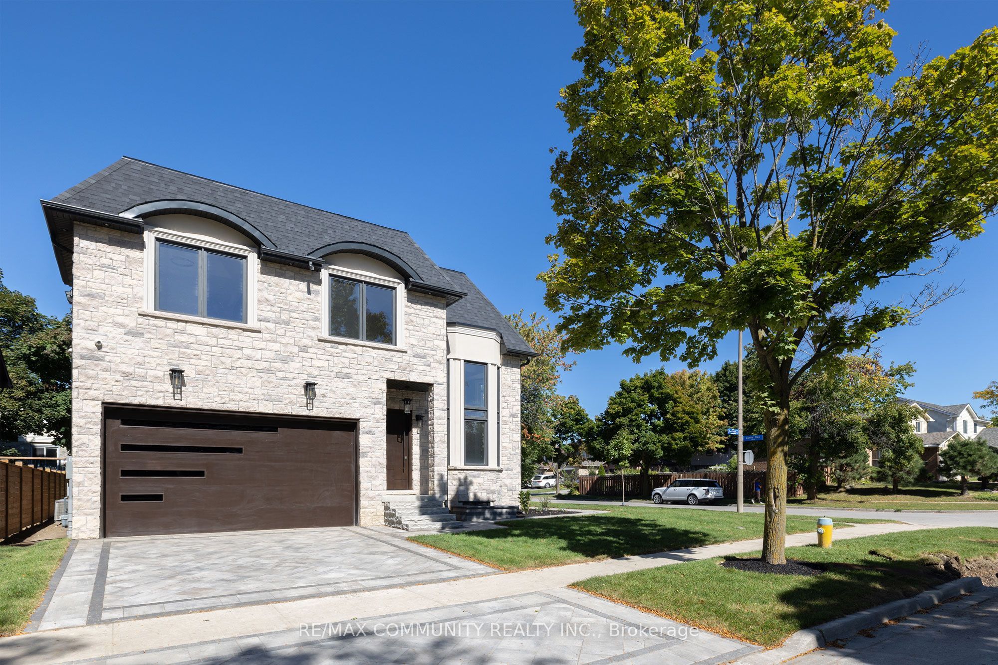 12 Port Royal Trail, Toronto, ON M1V 2G5 photo 3