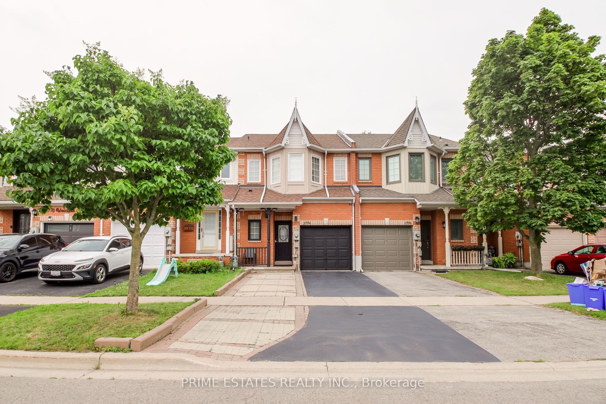 1774 Woodgate Trail, Oshawa, ON L1G 8B3