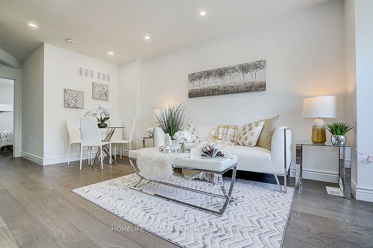 609 Mortimer Avenue, Toronto, ON M4C 2J6 photo 3