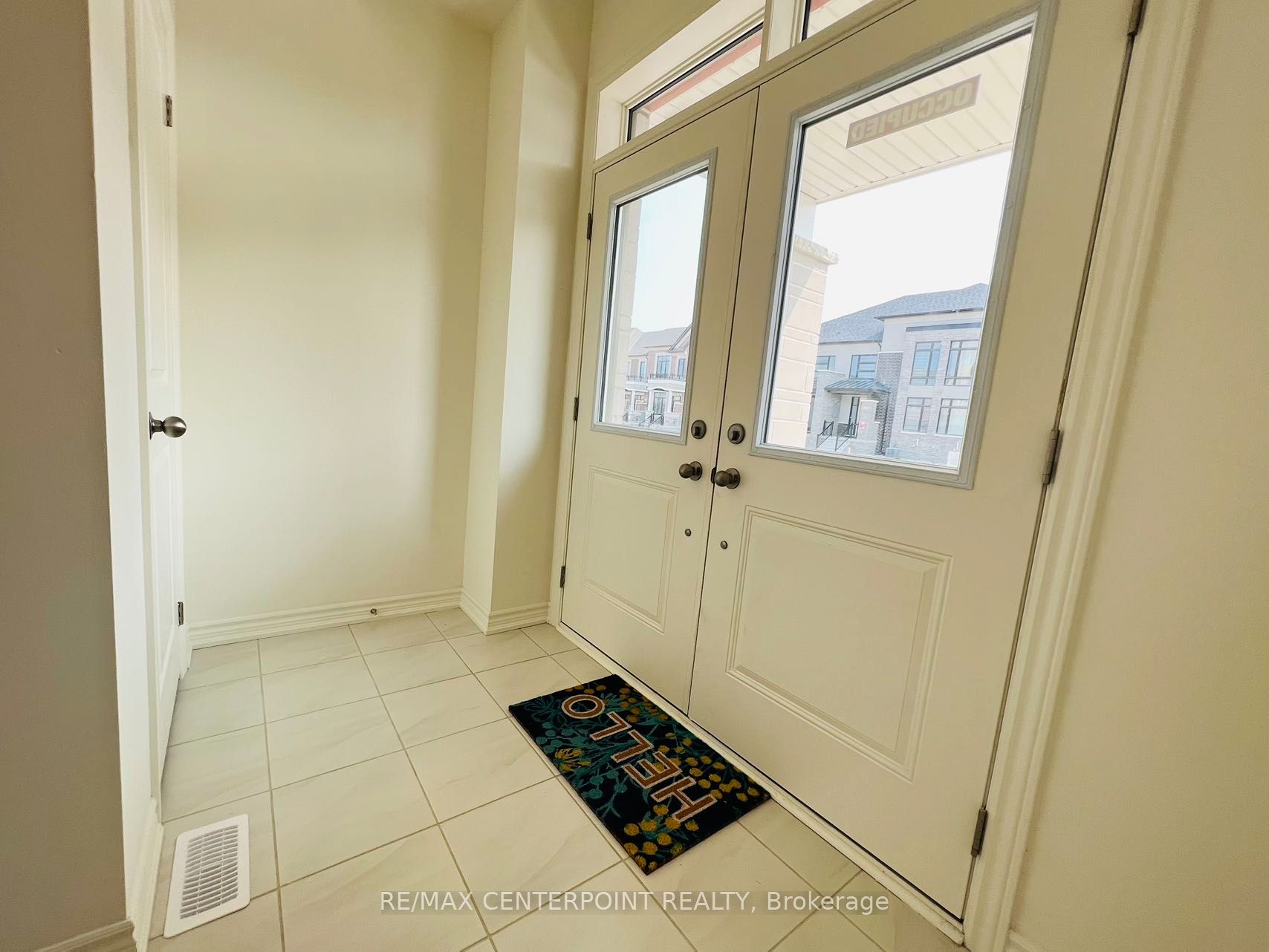 43 O'Reilly Street, Whitby, ON L1P 1Y2 photo 2