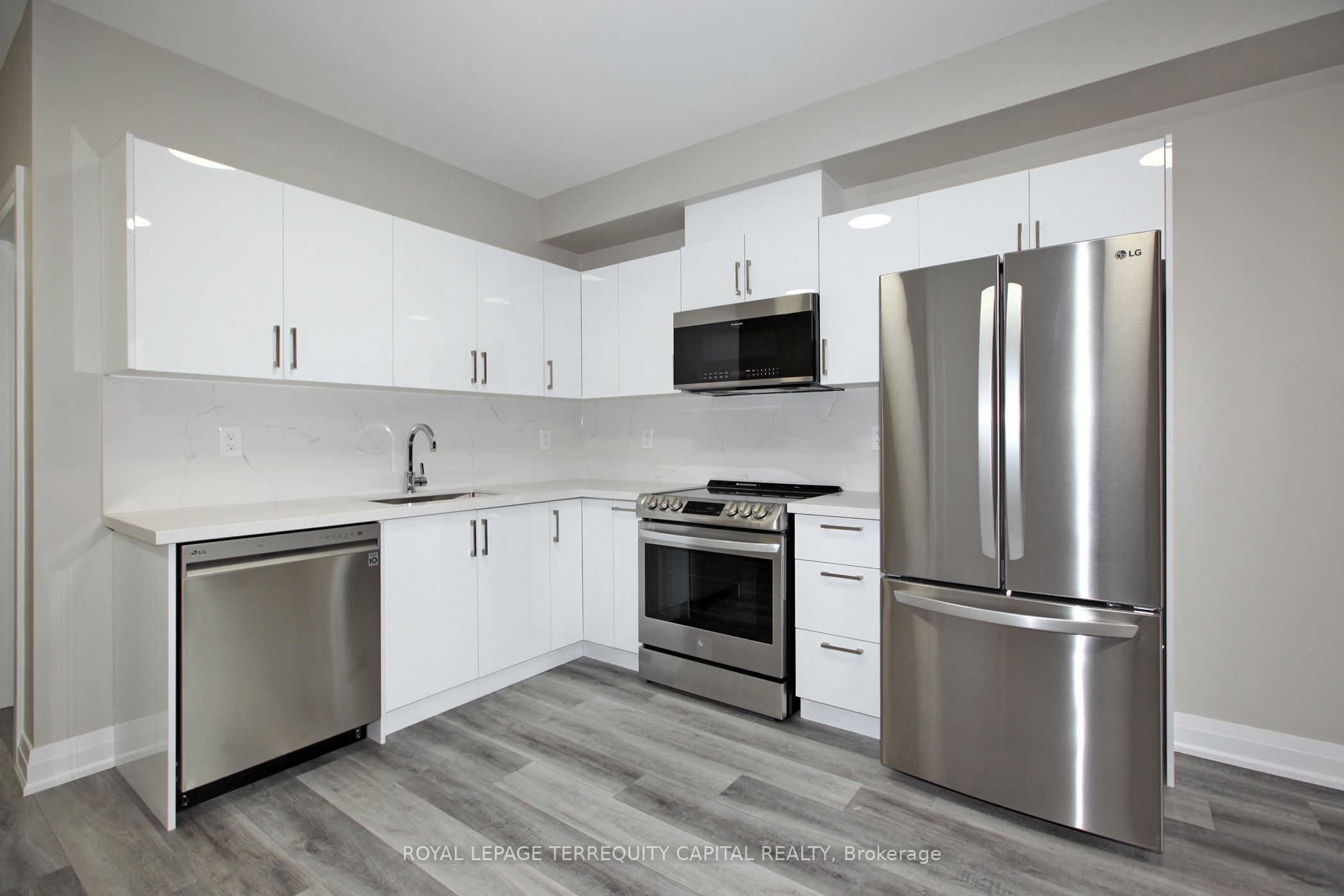 756 Gerrard Street E 1, Toronto, ON M4M 1Y6 photo 5