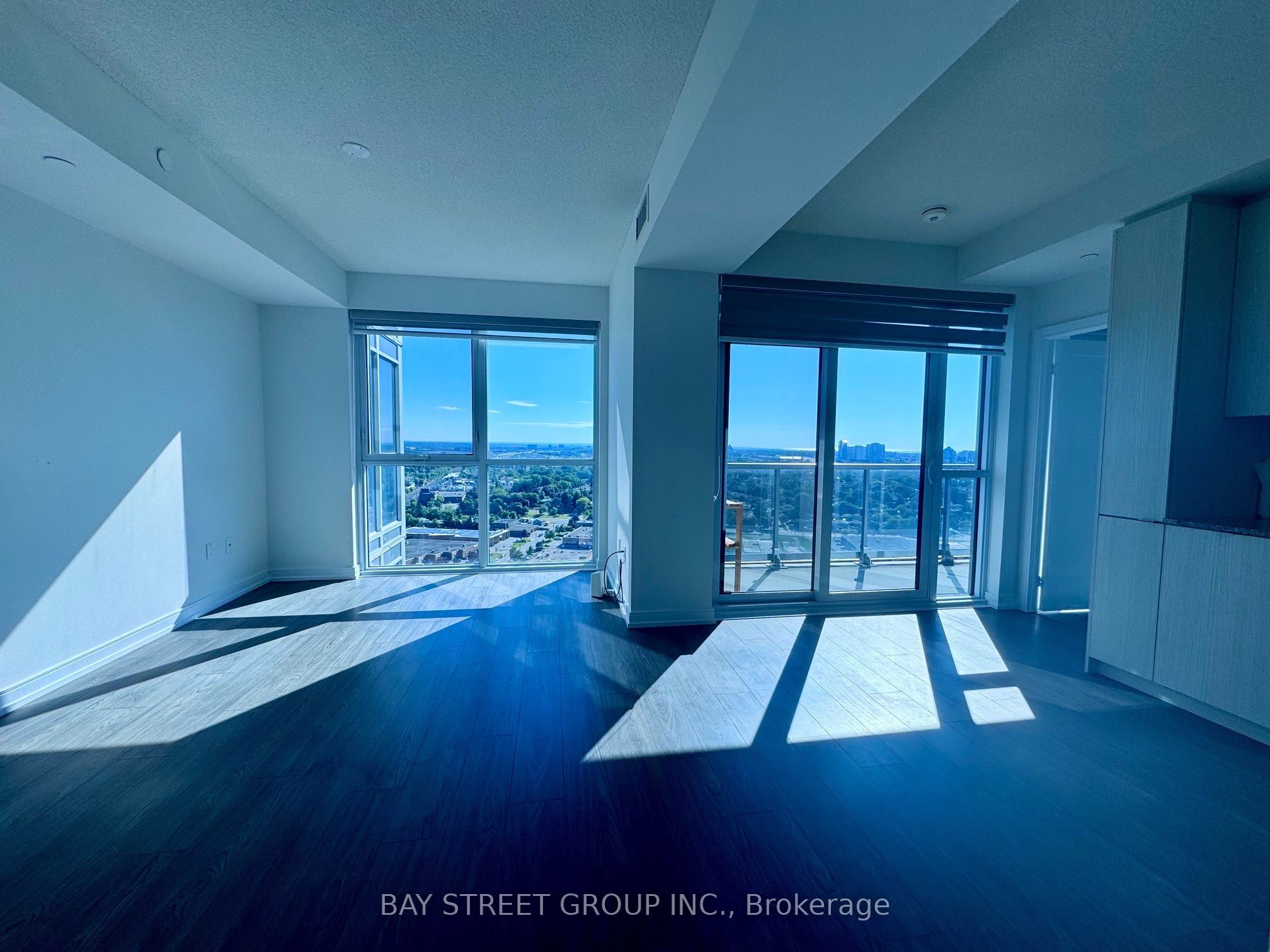225 Village Green Square 2809, Toronto, ON M1S 0L3 photo 4