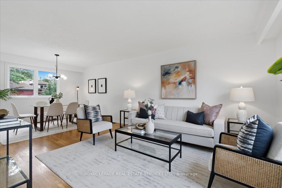 17 Rosegrove Place, Toronto, ON M1S 1W5 photo 3