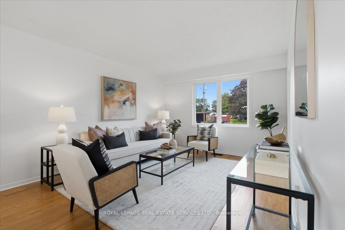 17 Rosegrove Place, Toronto, ON M1S 1W5 photo 4