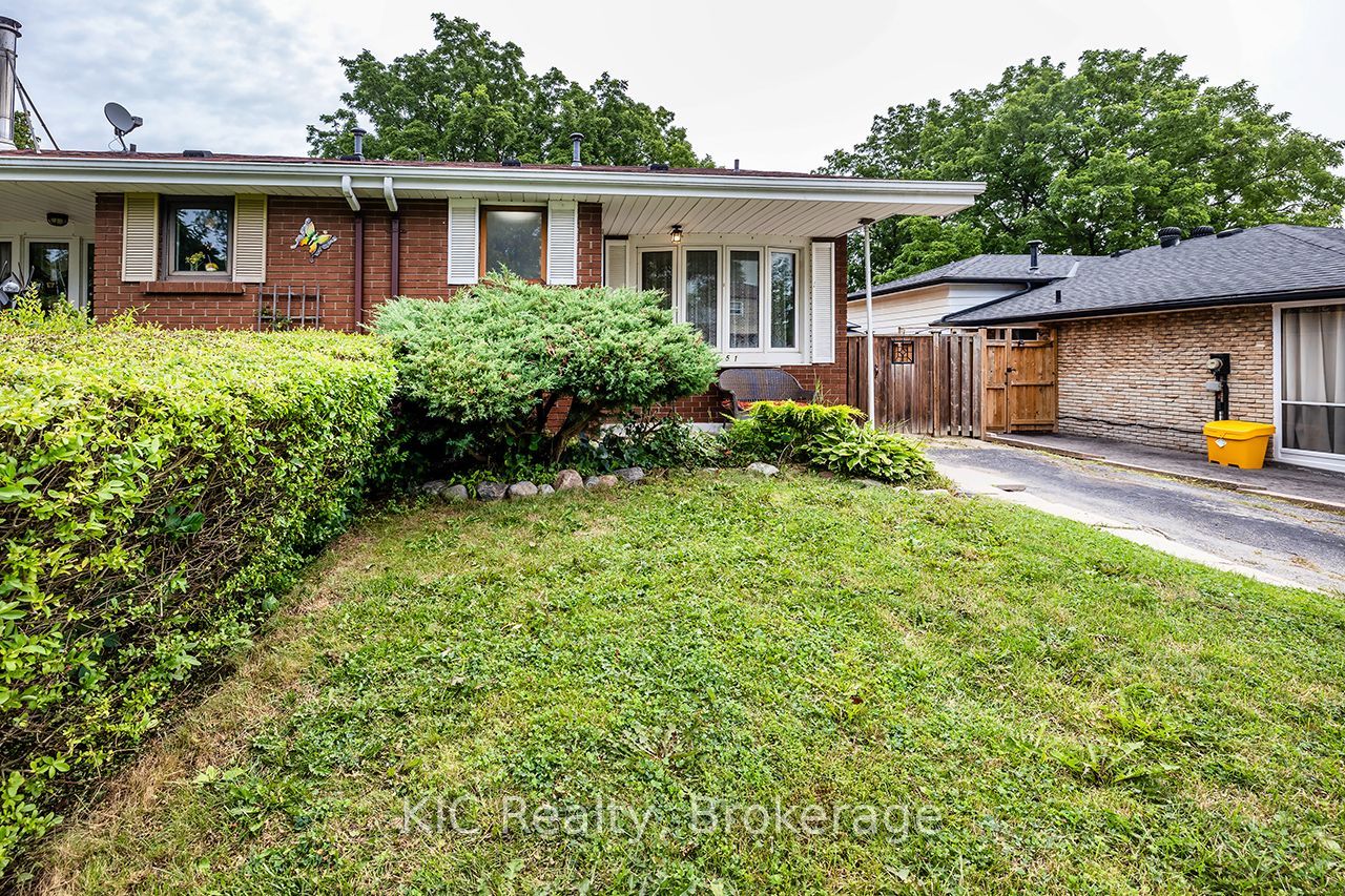 1151 Valley Court, Oshawa, ON L1J 3M4 photo 2