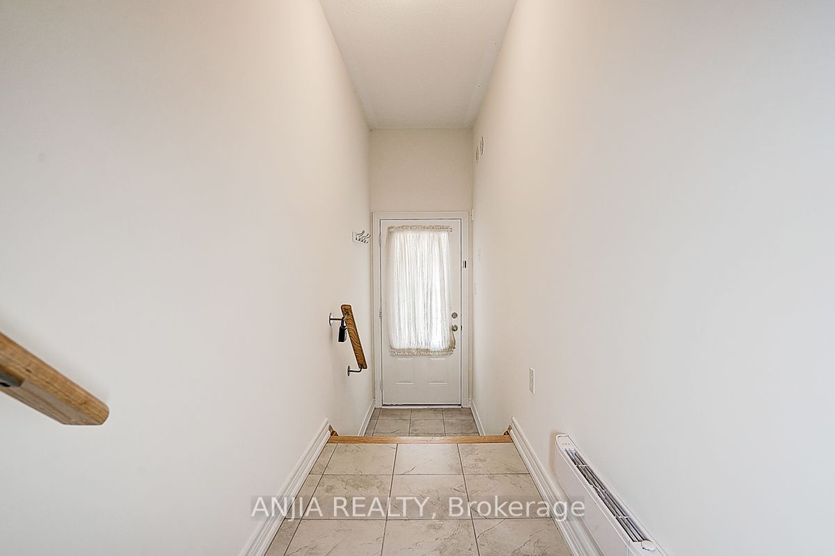 2641 Eaglesham Path, Oshawa, ON L1L 0M7 photo 4