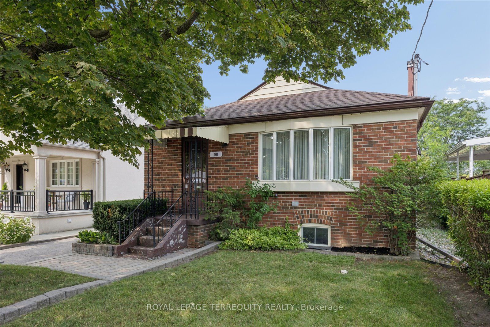 120 Ellington Drive, Toronto, ON M1R 3Y3