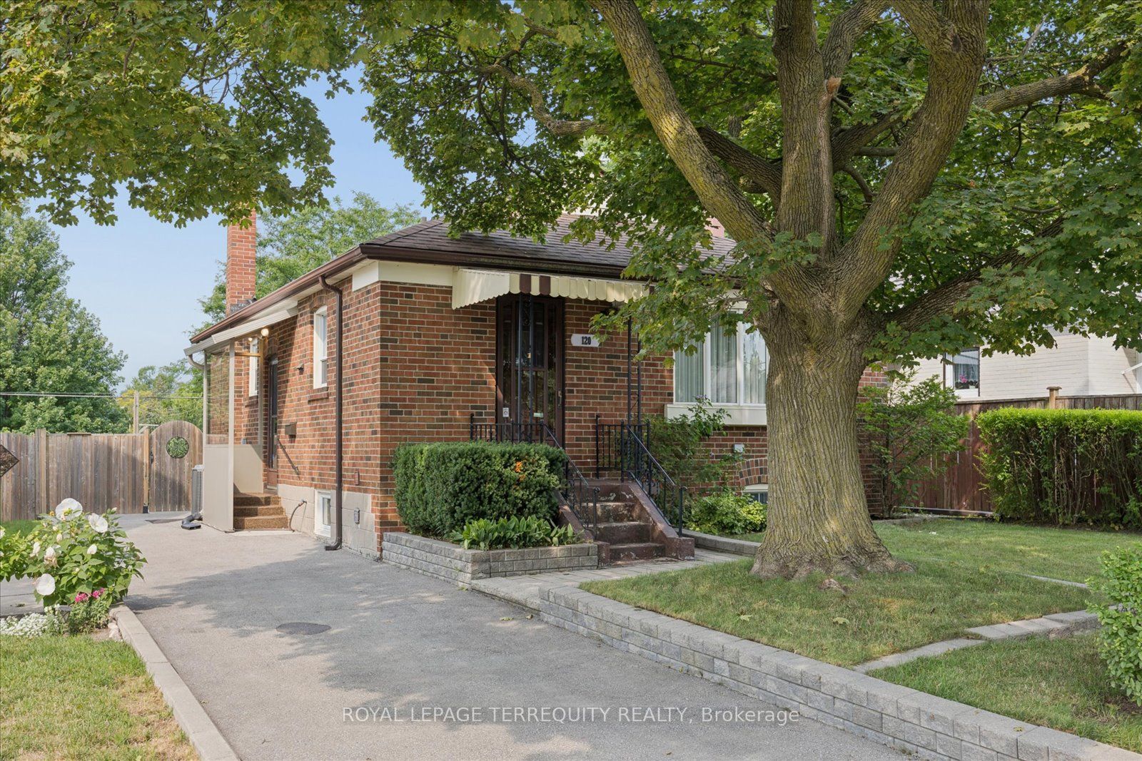 120 Ellington Drive, Toronto, ON M1R 3Y3 photo 3