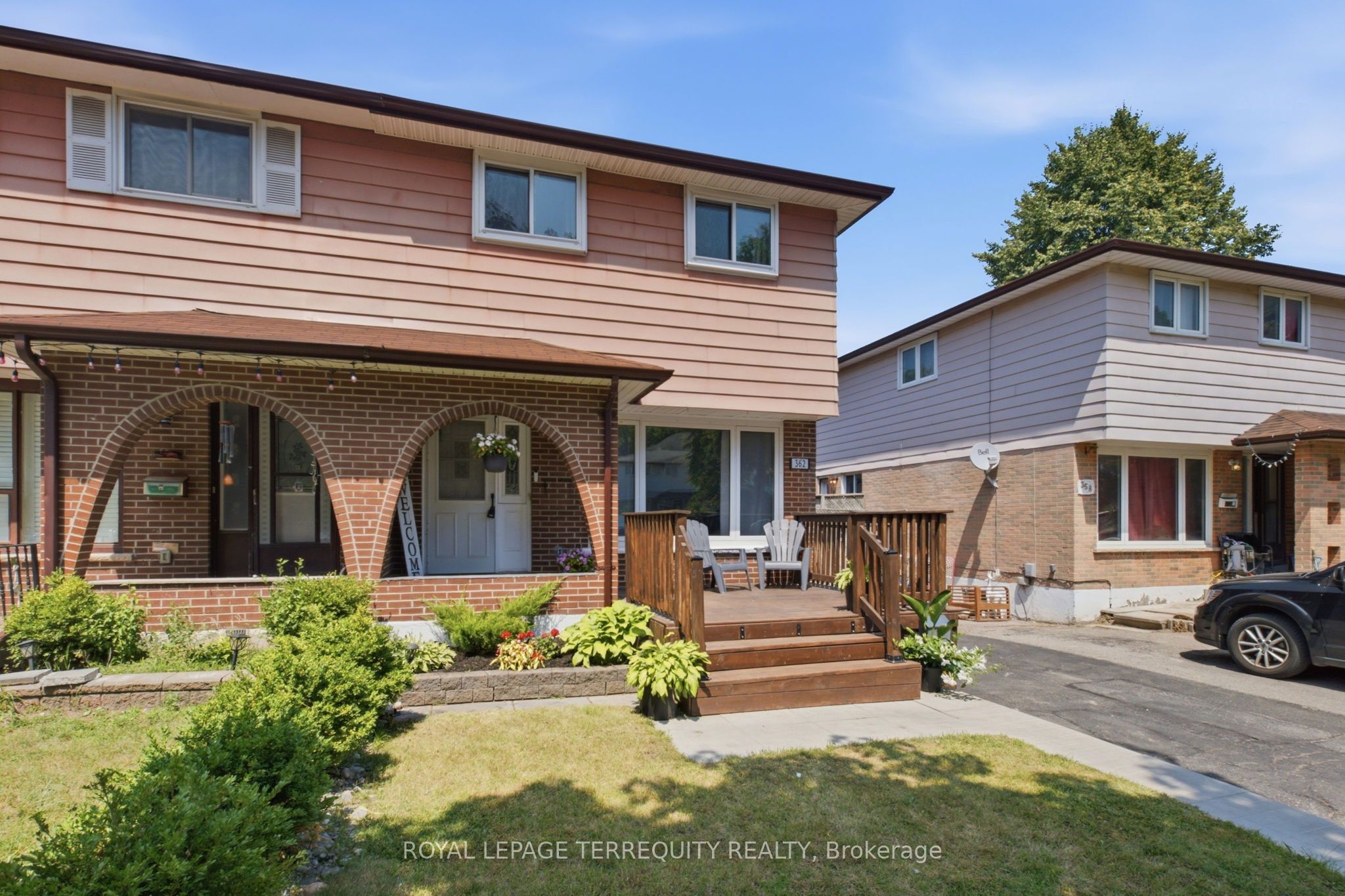 362 Durham Court, Oshawa, ON L1J 1W9 photo 3