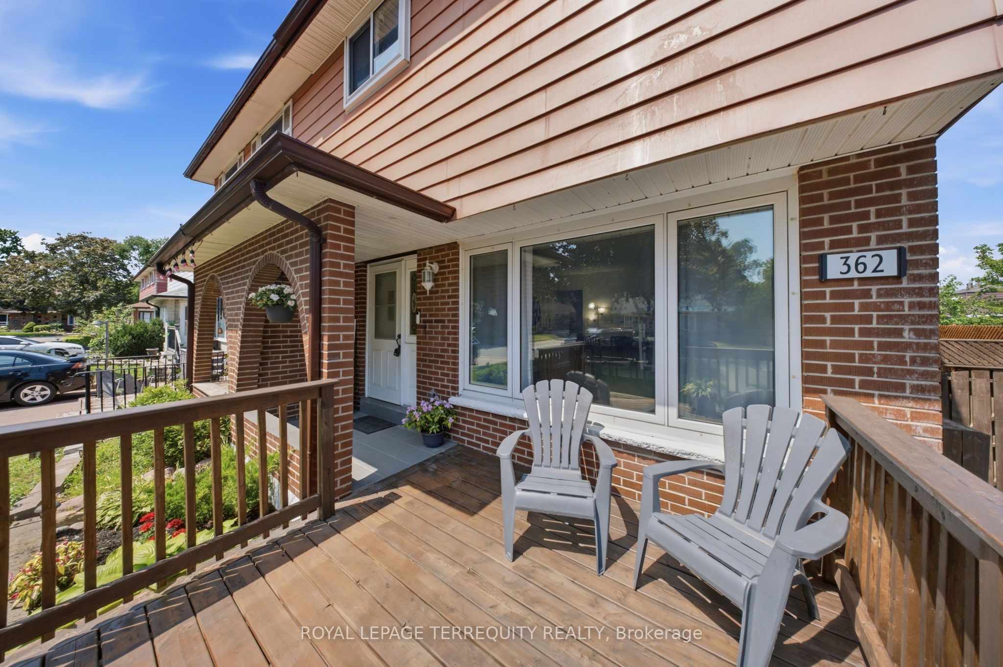 362 Durham Court, Oshawa, ON L1J 1W9 photo 4