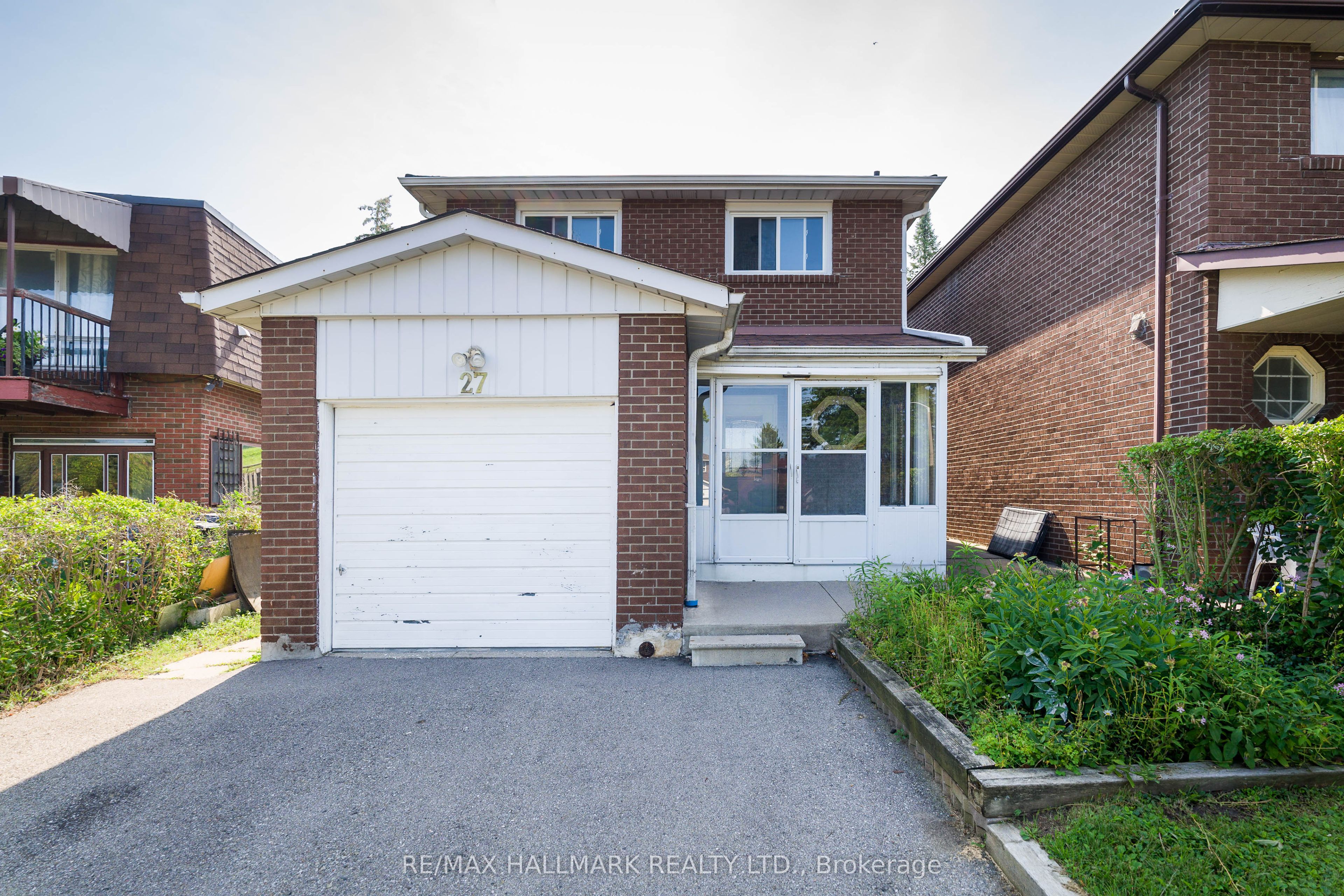 27 Keyworth Trail Upper, Toronto, ON M1S 2V2 photo 2