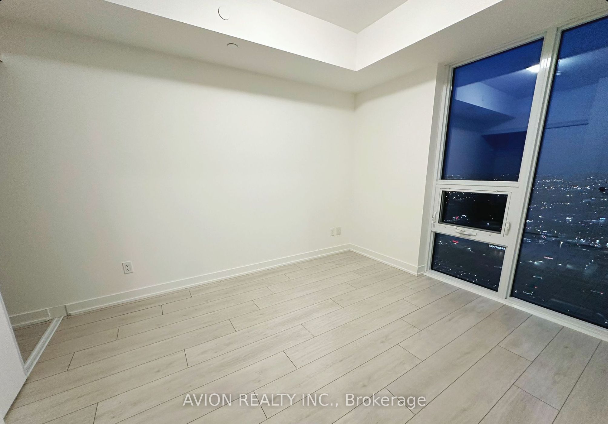 2033 Kennedy Road 3209, Toronto, ON M1T 0B9 photo 4