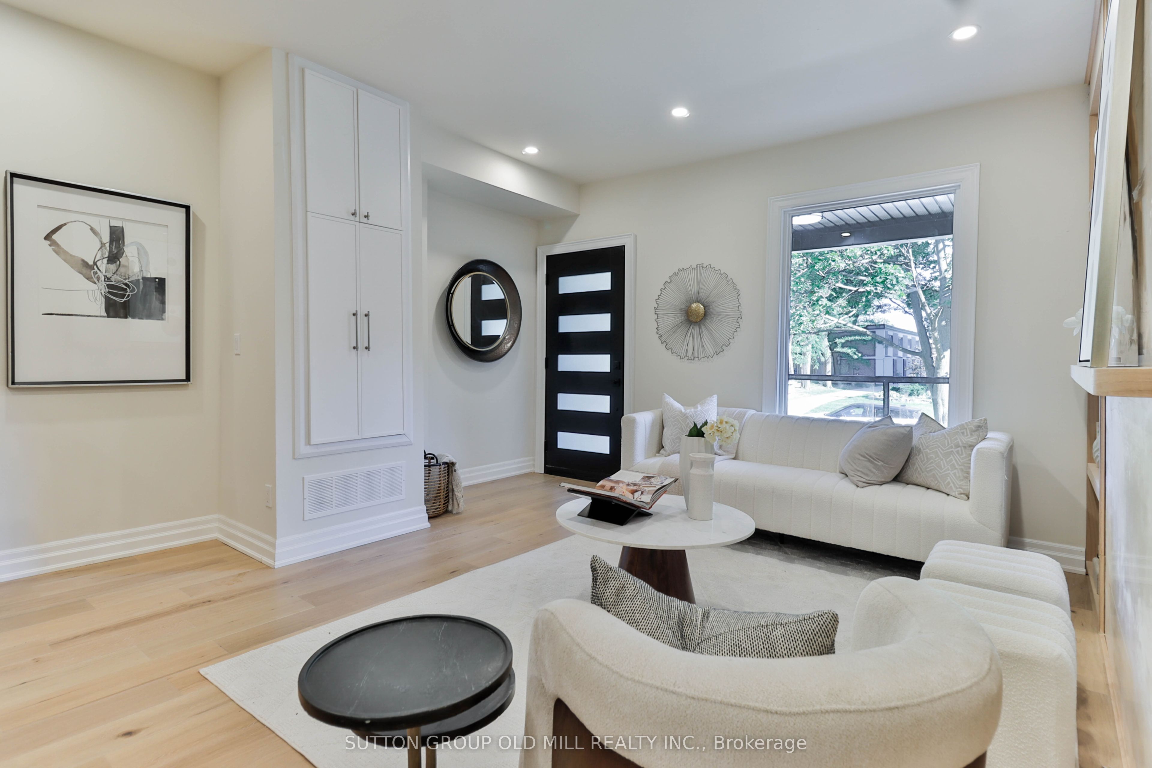 28 Eastmount Avenue, Toronto, ON M4K 1V1 photo 5