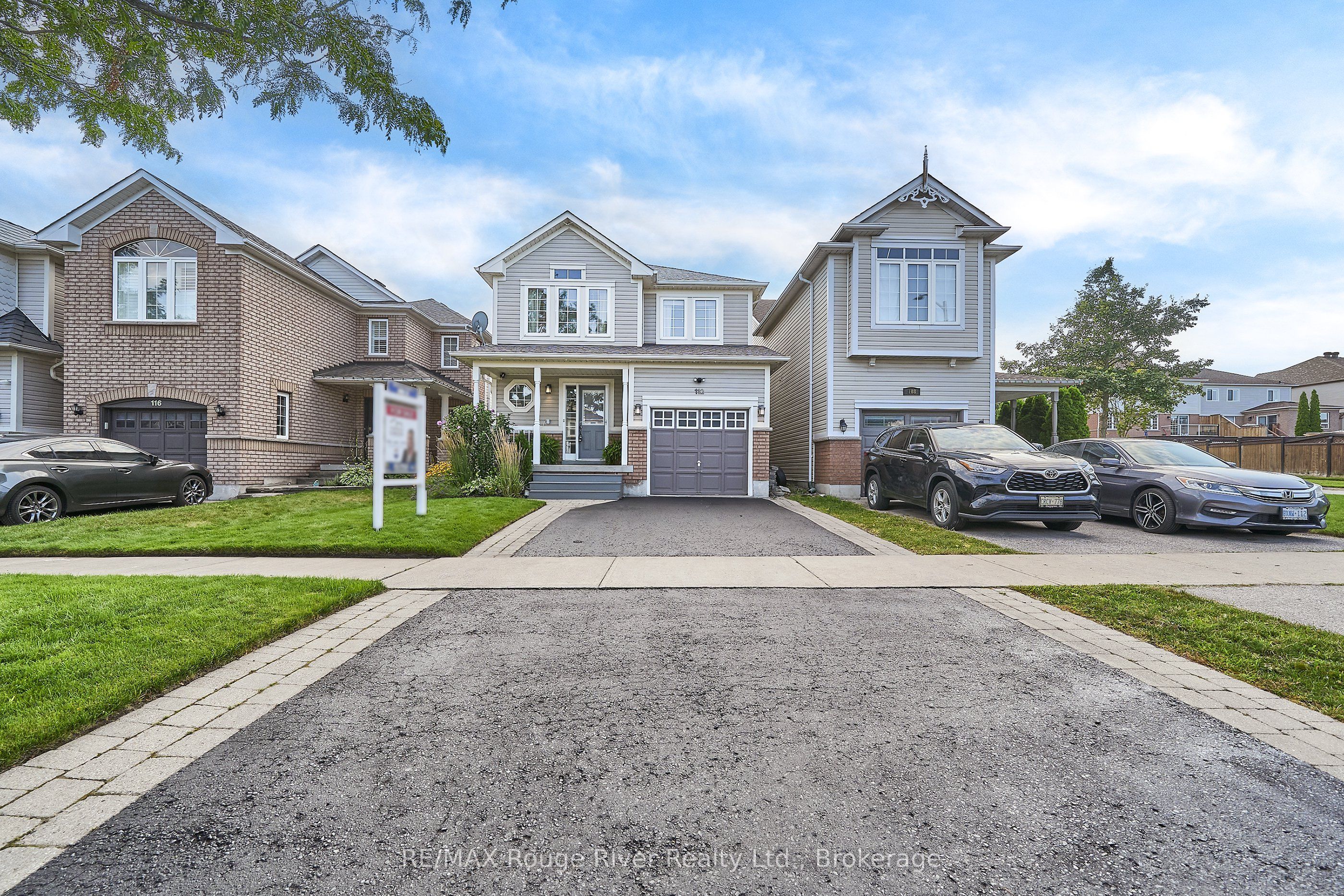 112 Bannister Street, Clarington, ON L1C 5L9 photo 2