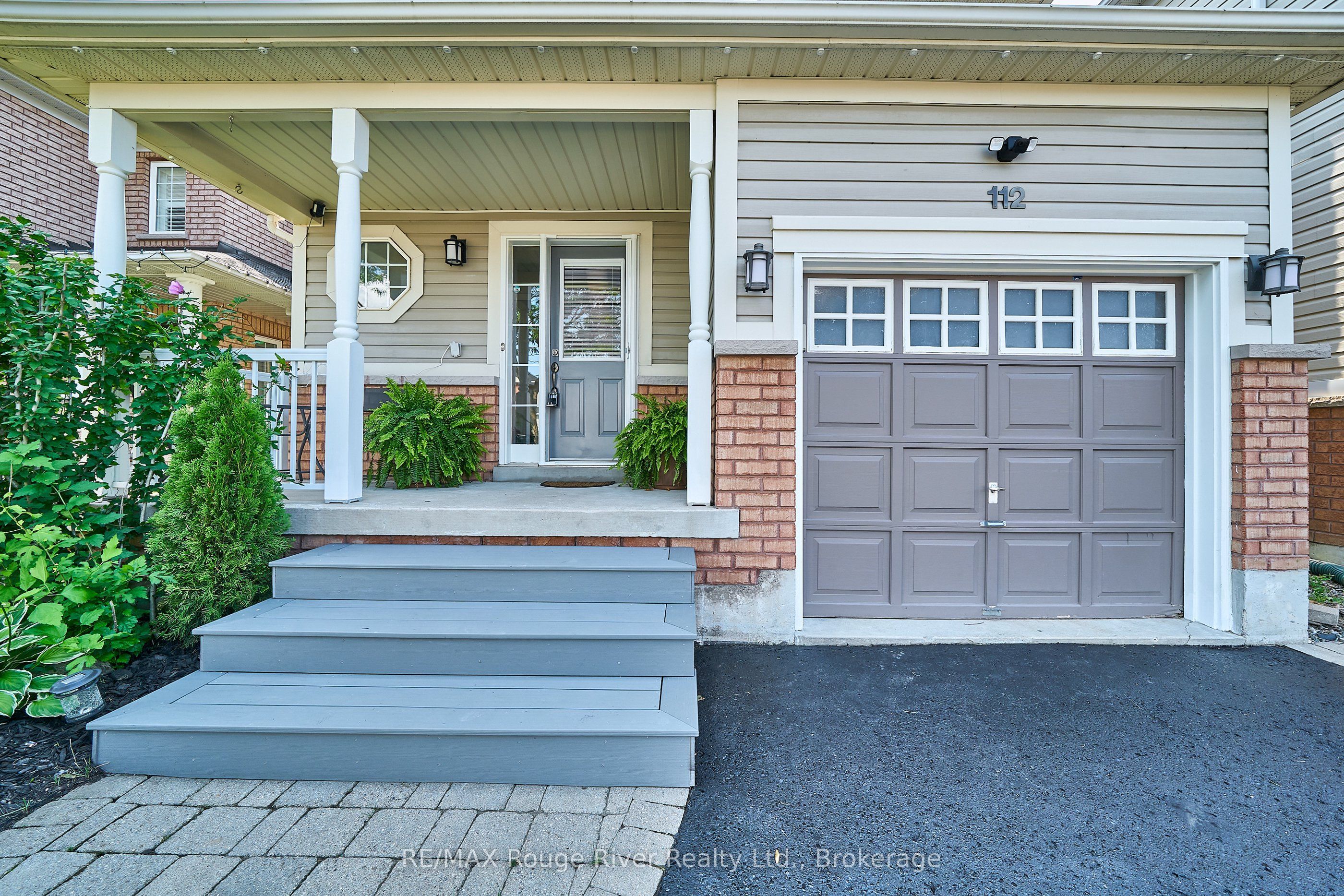 112 Bannister Street, Clarington, ON L1C 5L9 photo 3
