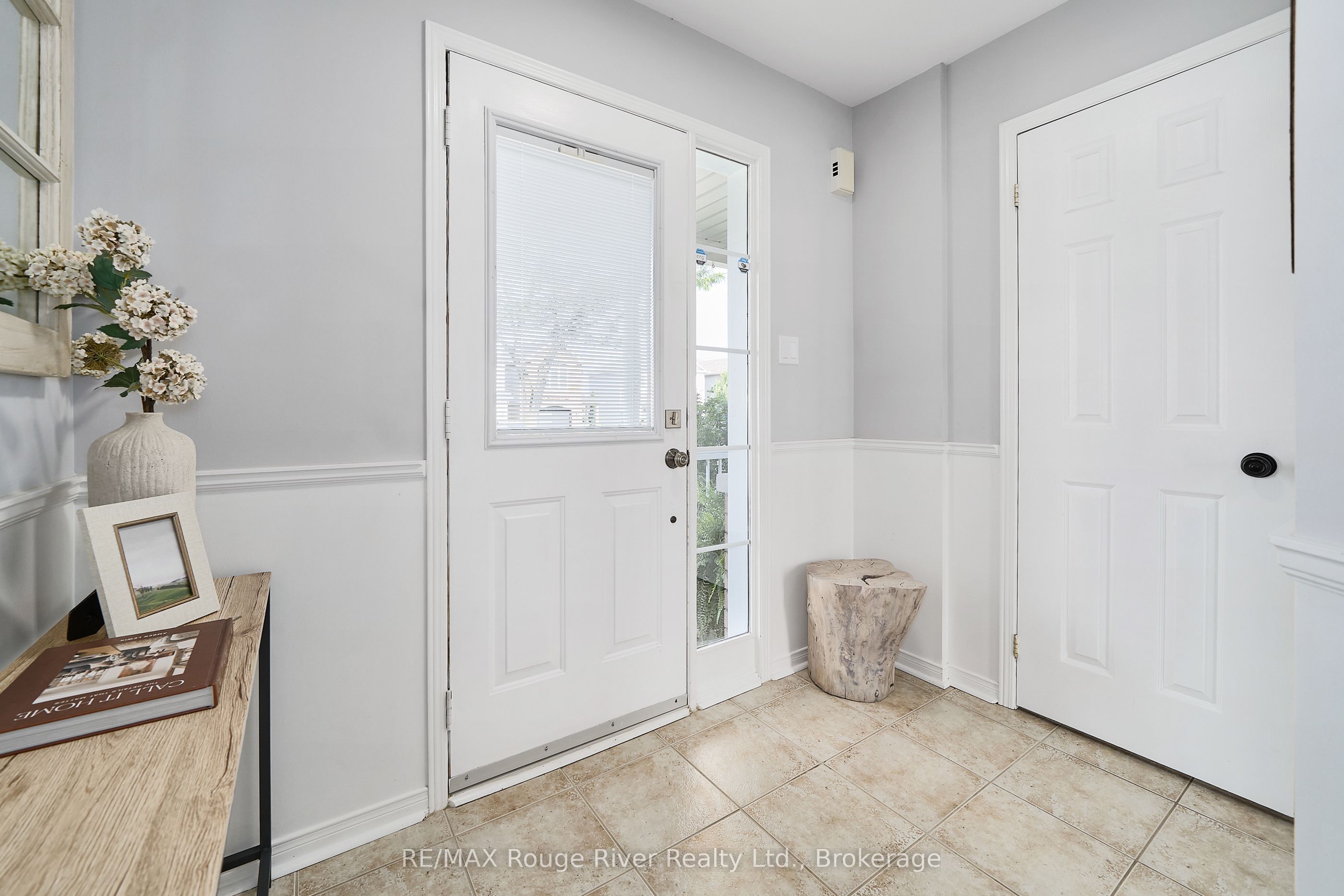 112 Bannister Street, Clarington, ON L1C 5L9 photo 5