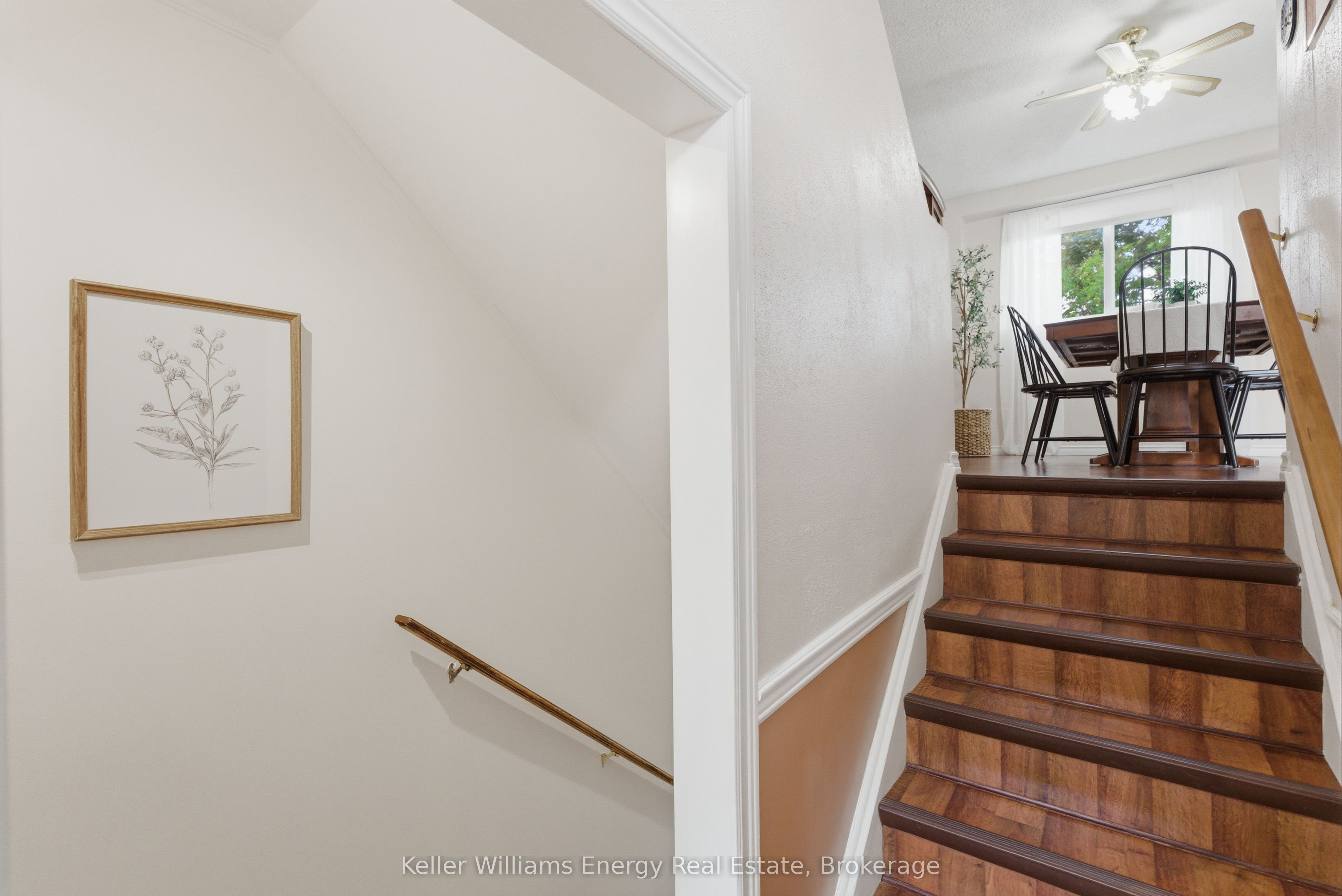 320 Blackthorn Street 12, Oshawa, ON L1K 1K9 photo 3