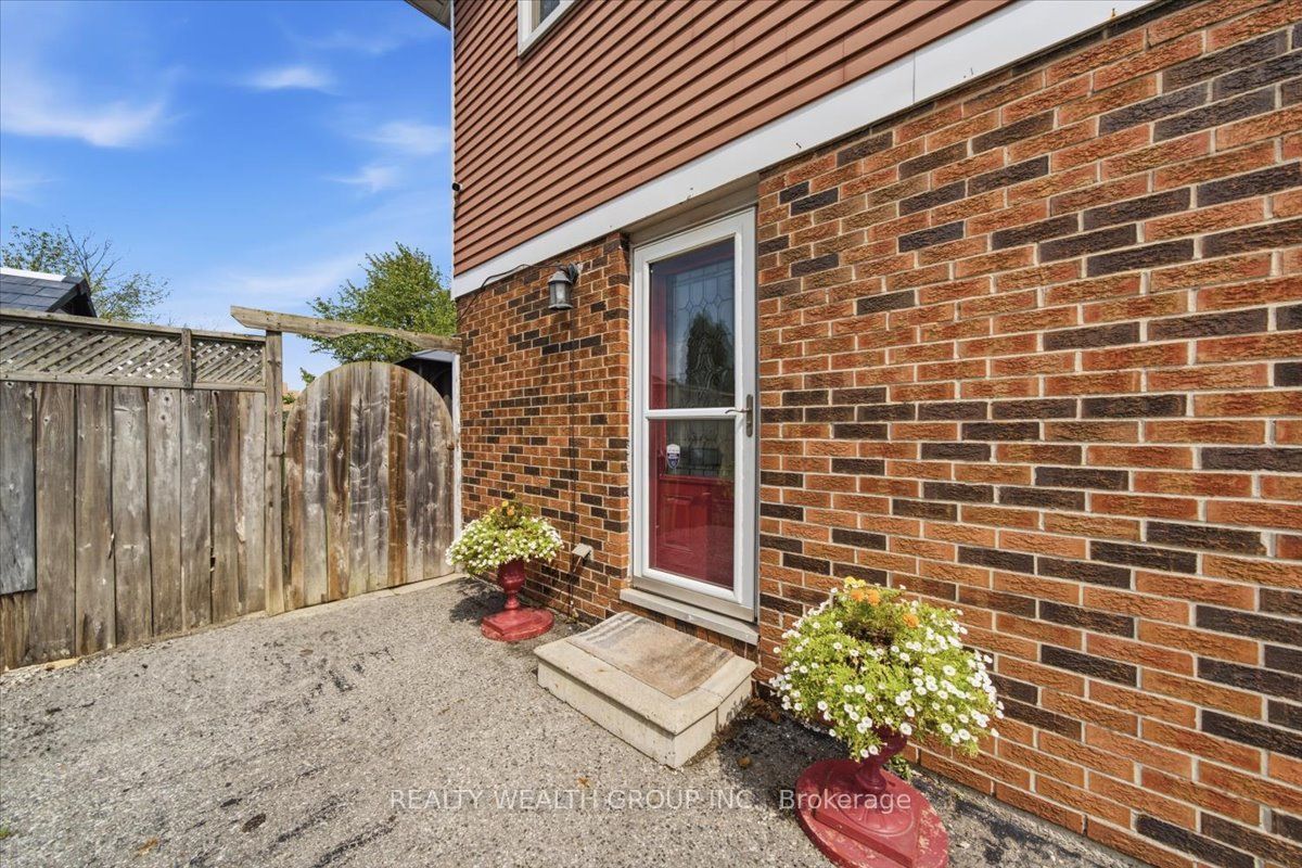 128 John Tabor Trail, Toronto, ON M1B 2V2 photo 4