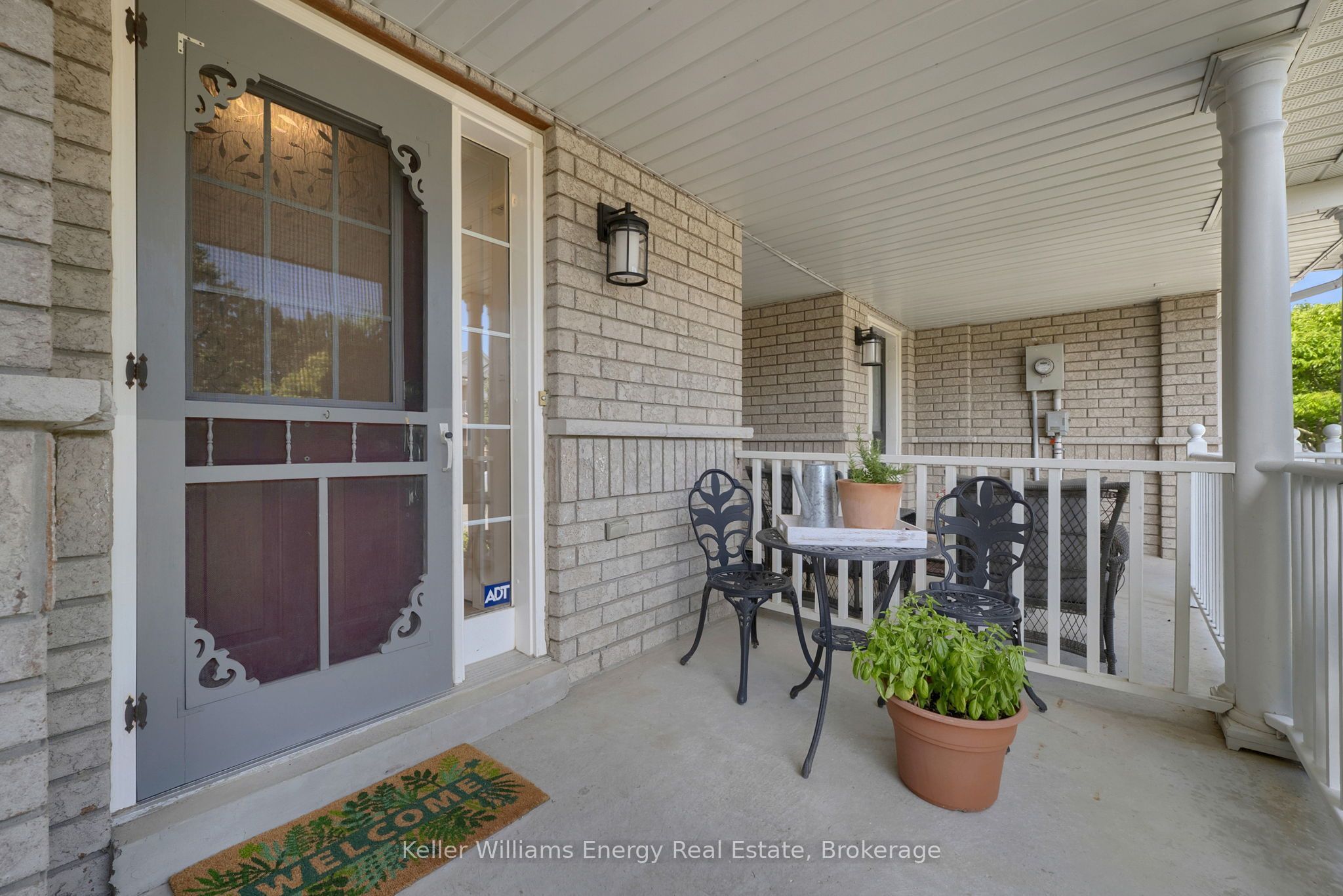 4 Primeau Avenue, Whitby, ON L1M 2B7 photo 3
