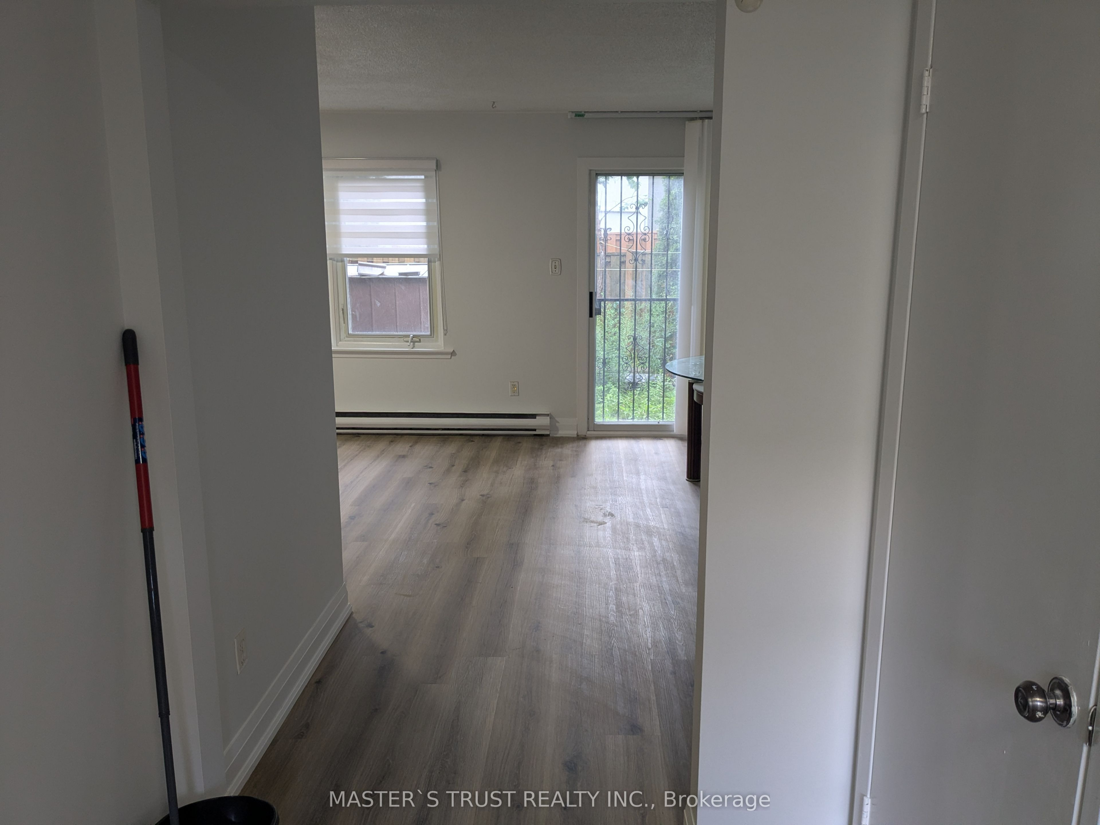 2075 Warden Avenue S 29, Toronto, ON M1T 3R1 photo 2