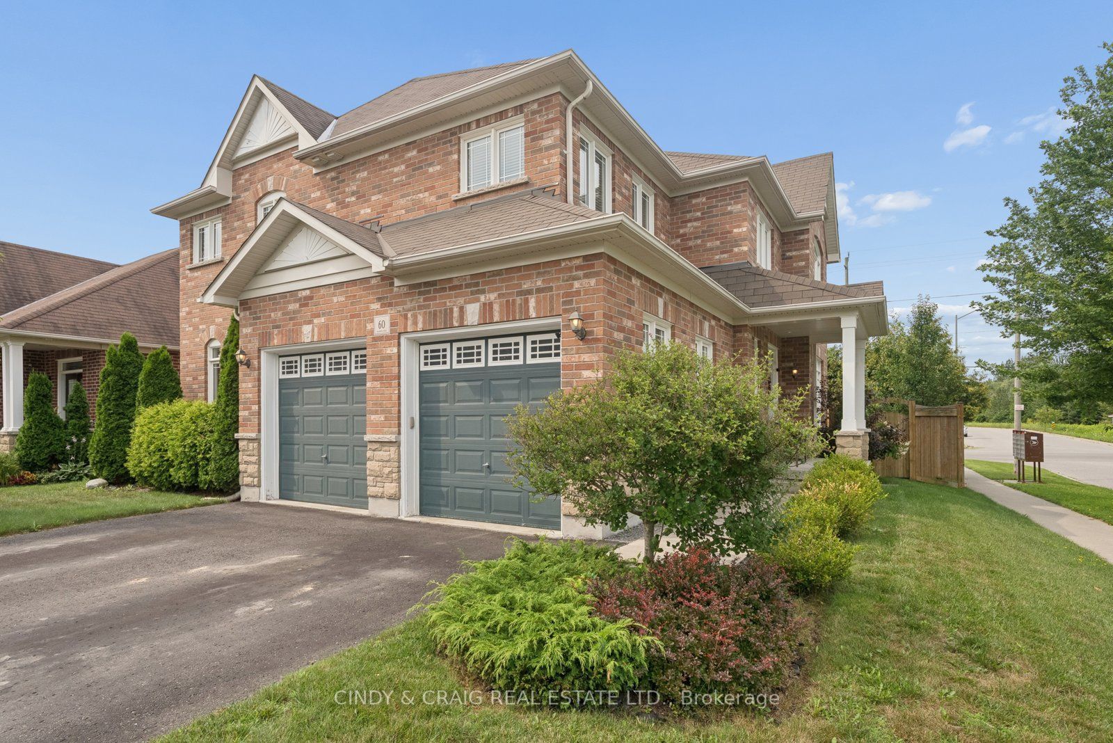 60 Vivian Drive, Clarington, ON L1E 0C3