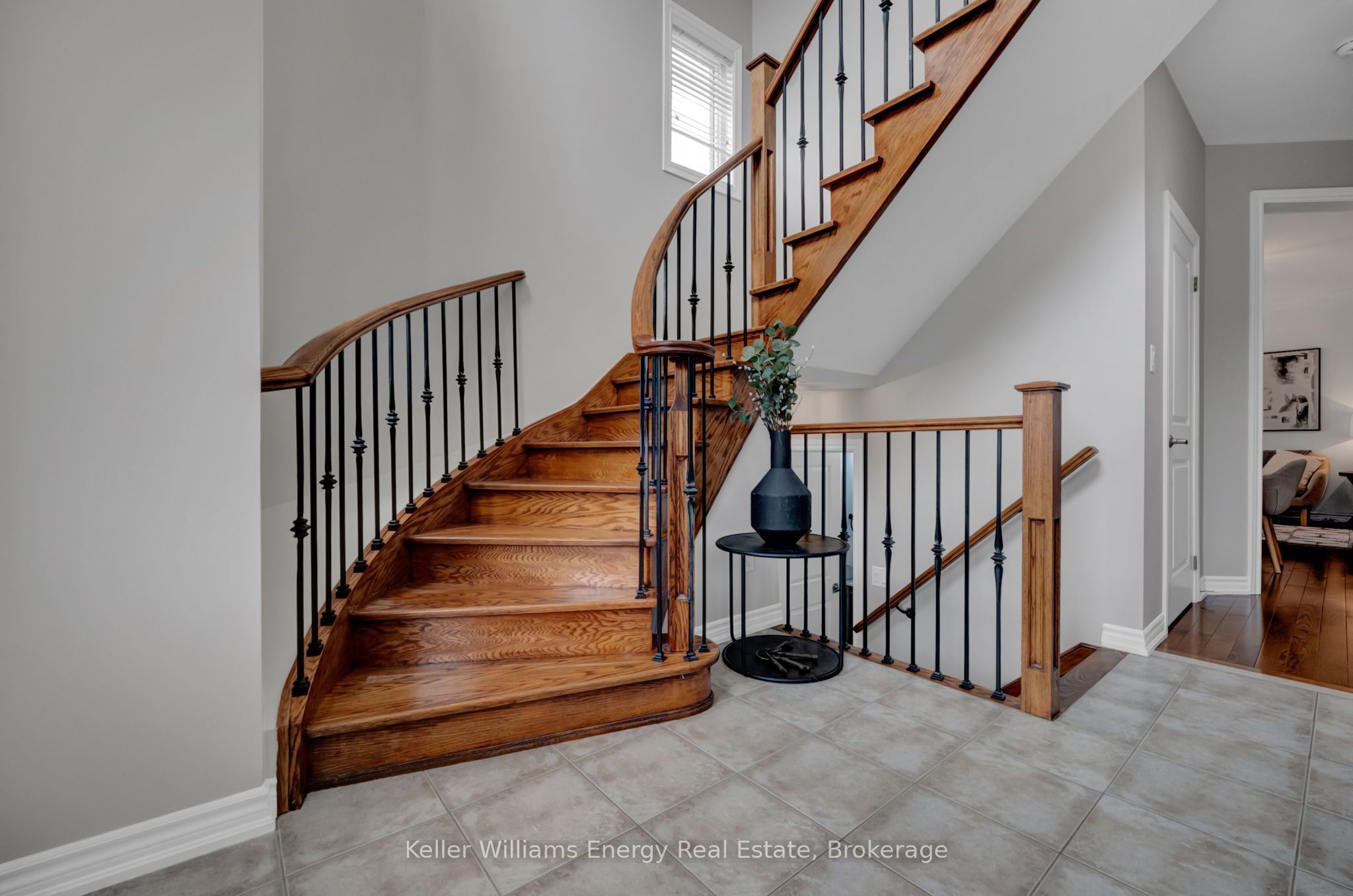 7 Jarrow Crescent, Whitby, ON L1M 0G9 photo 4