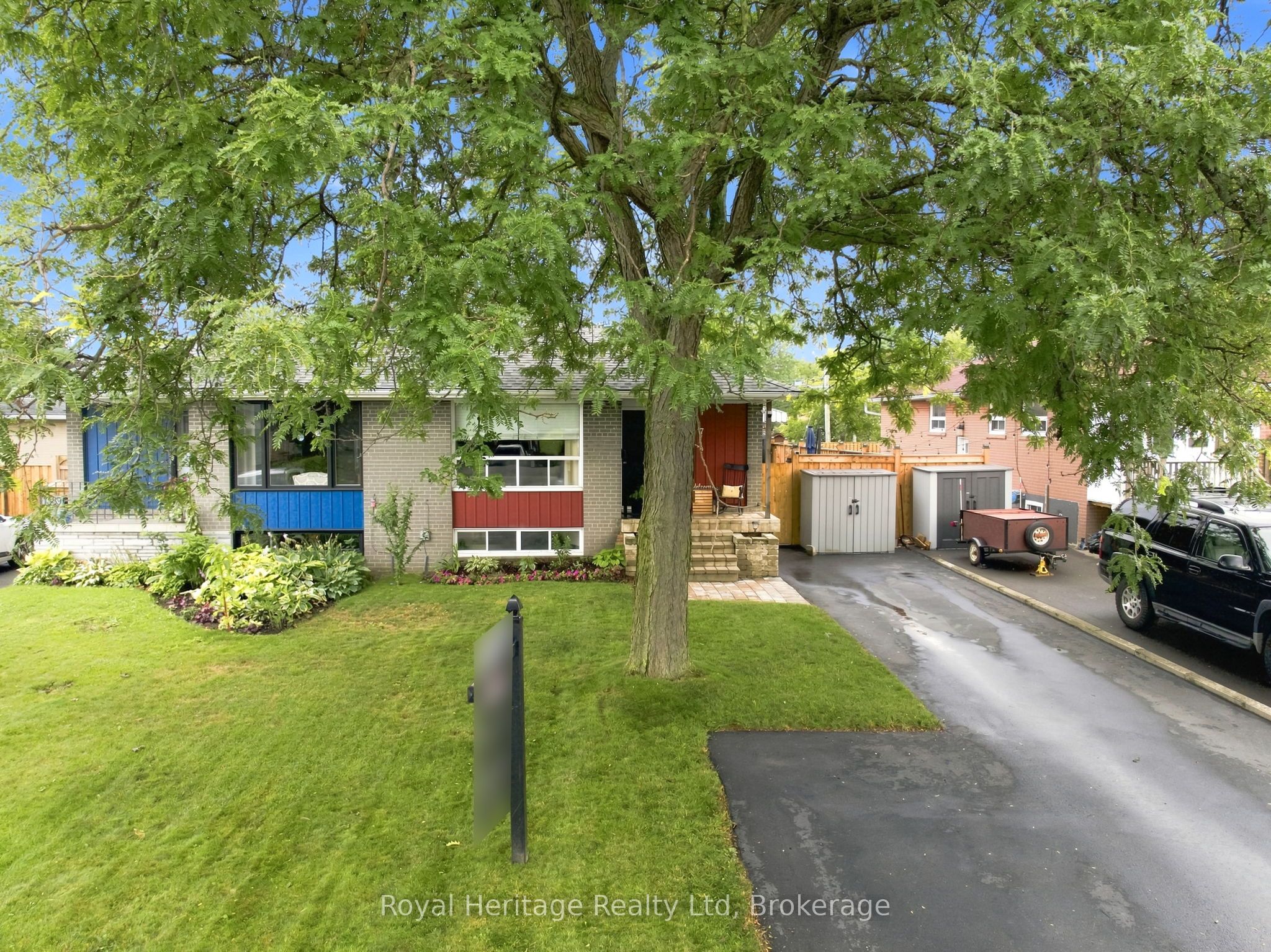 1387 Garvolin Avenue, Pickering, ON L1W 1J7 photo 3