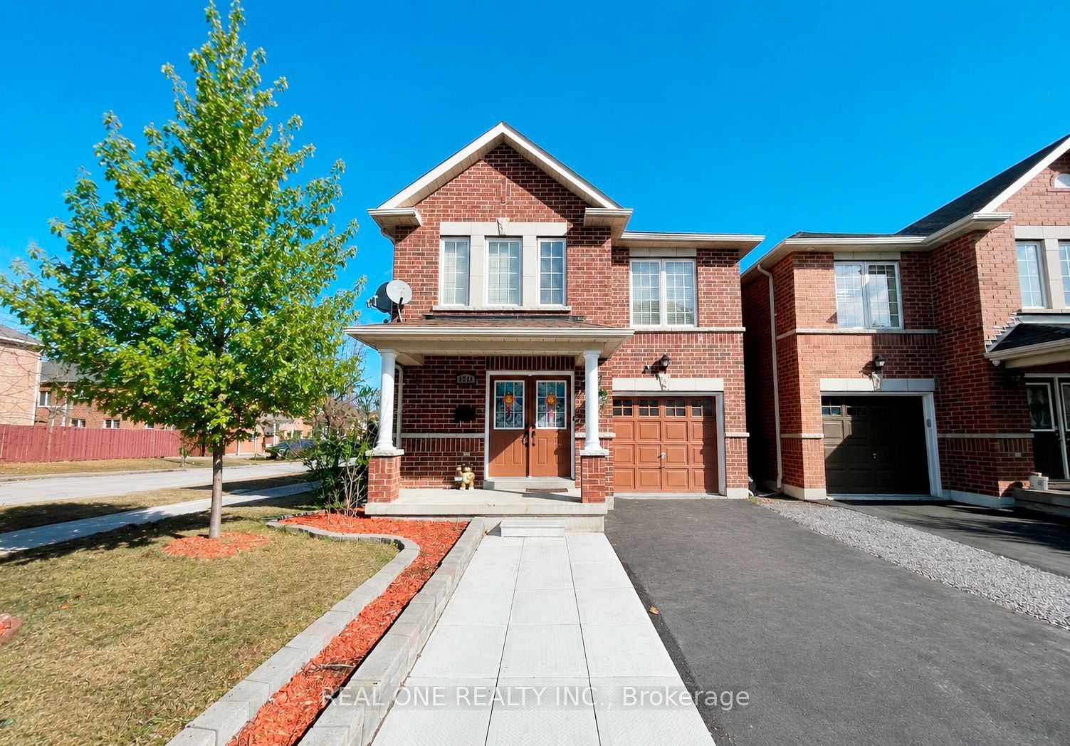 1098 Sandhurst Circle BSMT, Toronto, ON M1V 3R3