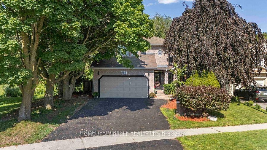 987 Copperfield Drive, Oshawa, ON L1K 2E9