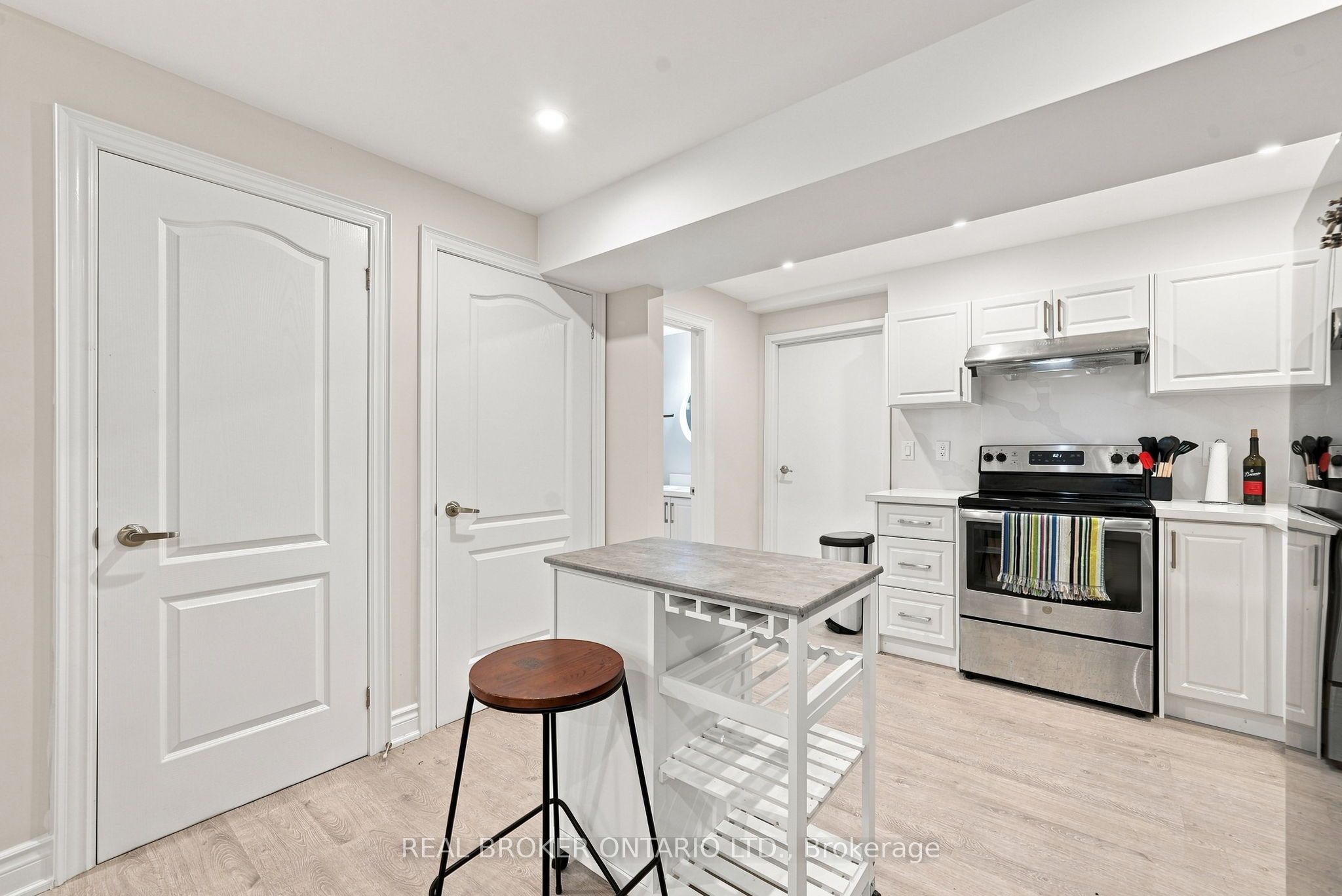 133 Elephant Hill Drive BSMT, Clarington, ON L1C 0V9 photo 3
