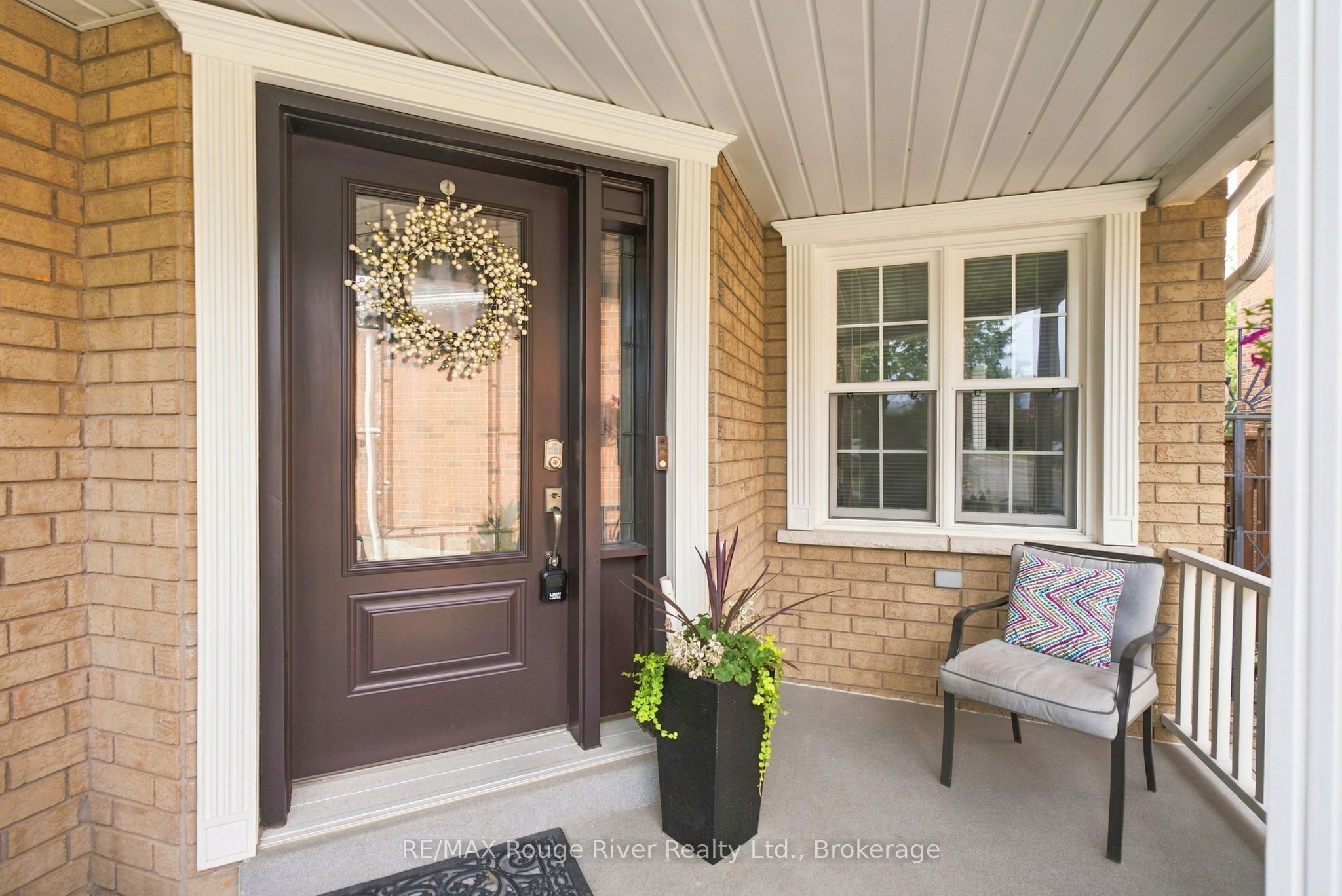 26 Woodlands Avenue, Whitby, ON L1R 2S9 photo 3