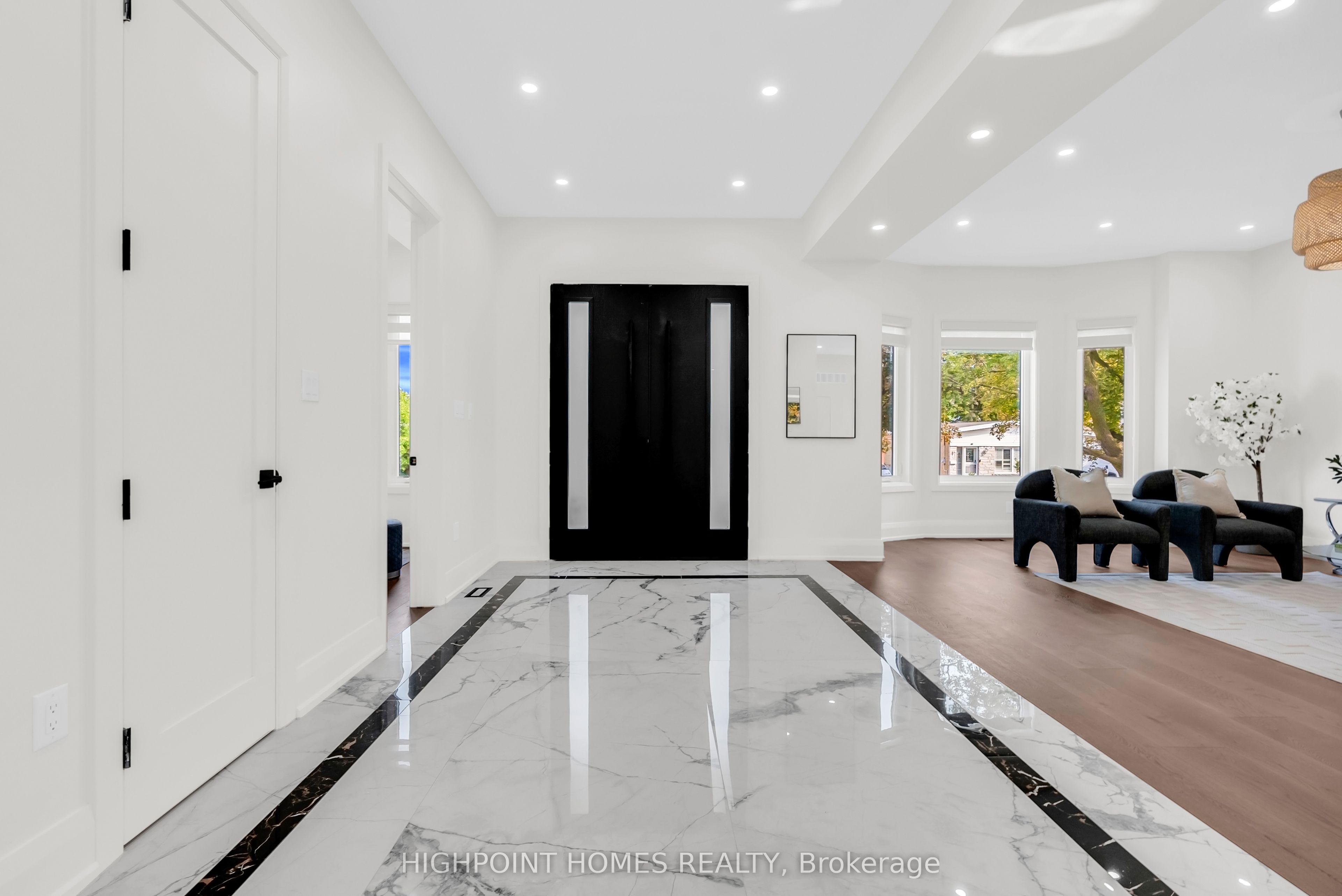 72 Gaiety Drive, Toronto, ON M1H 1C1 photo 2