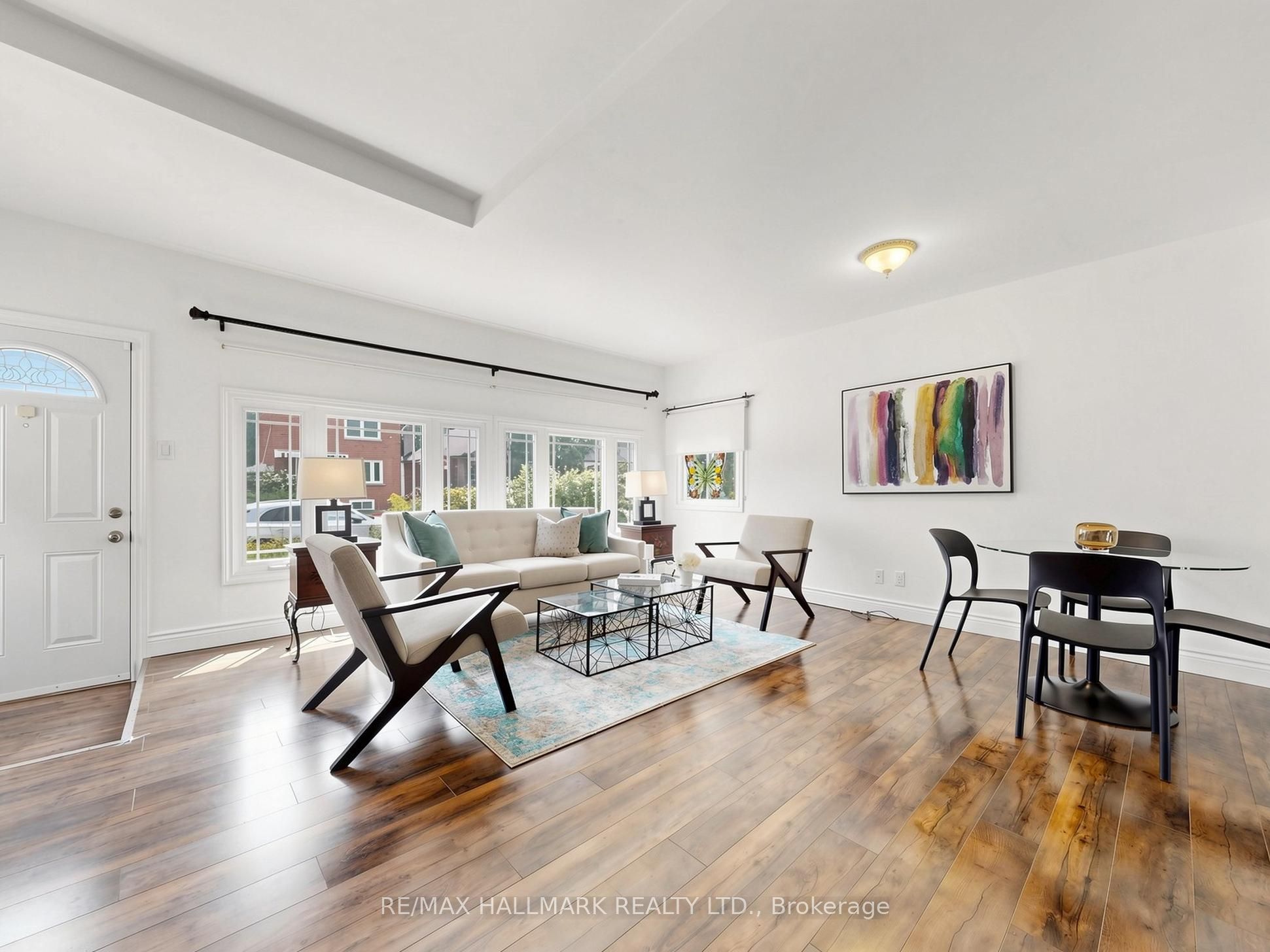 182 Holborne Avenue, Toronto, ON M4C 2R8 photo 3