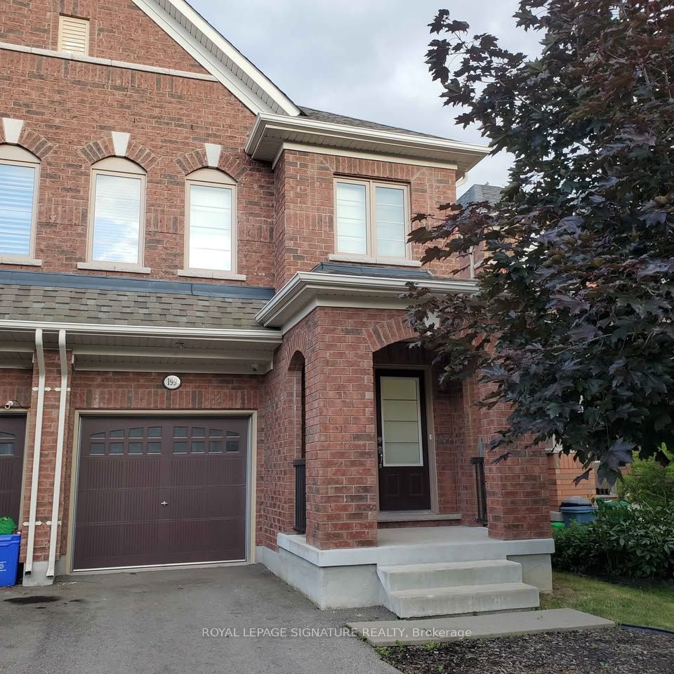 199 Lady Angela Avenue, Oshawa, ON L1H 7K4