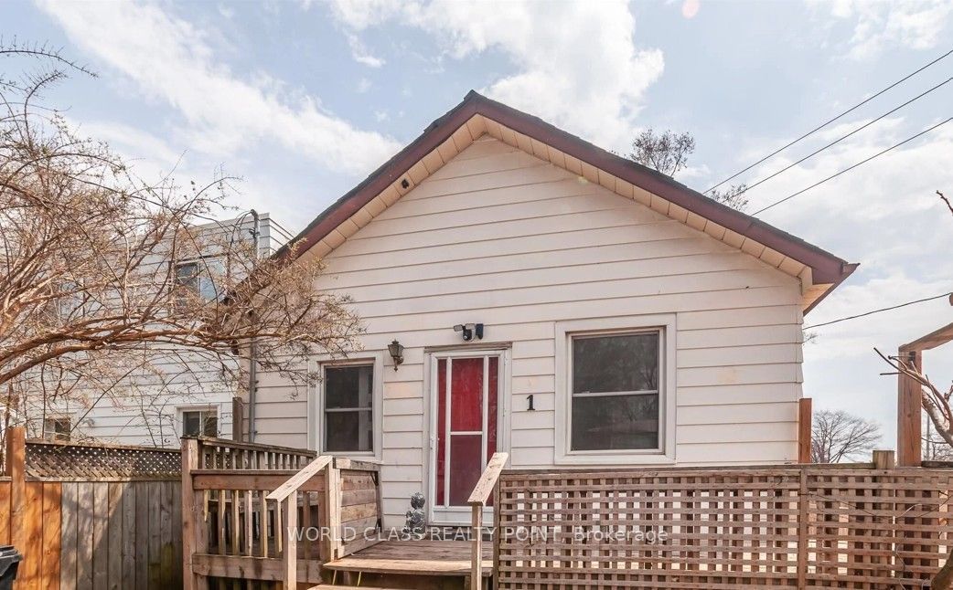 1 Mcintosh Street, Toronto, ON M1N 3Y3 photo 2