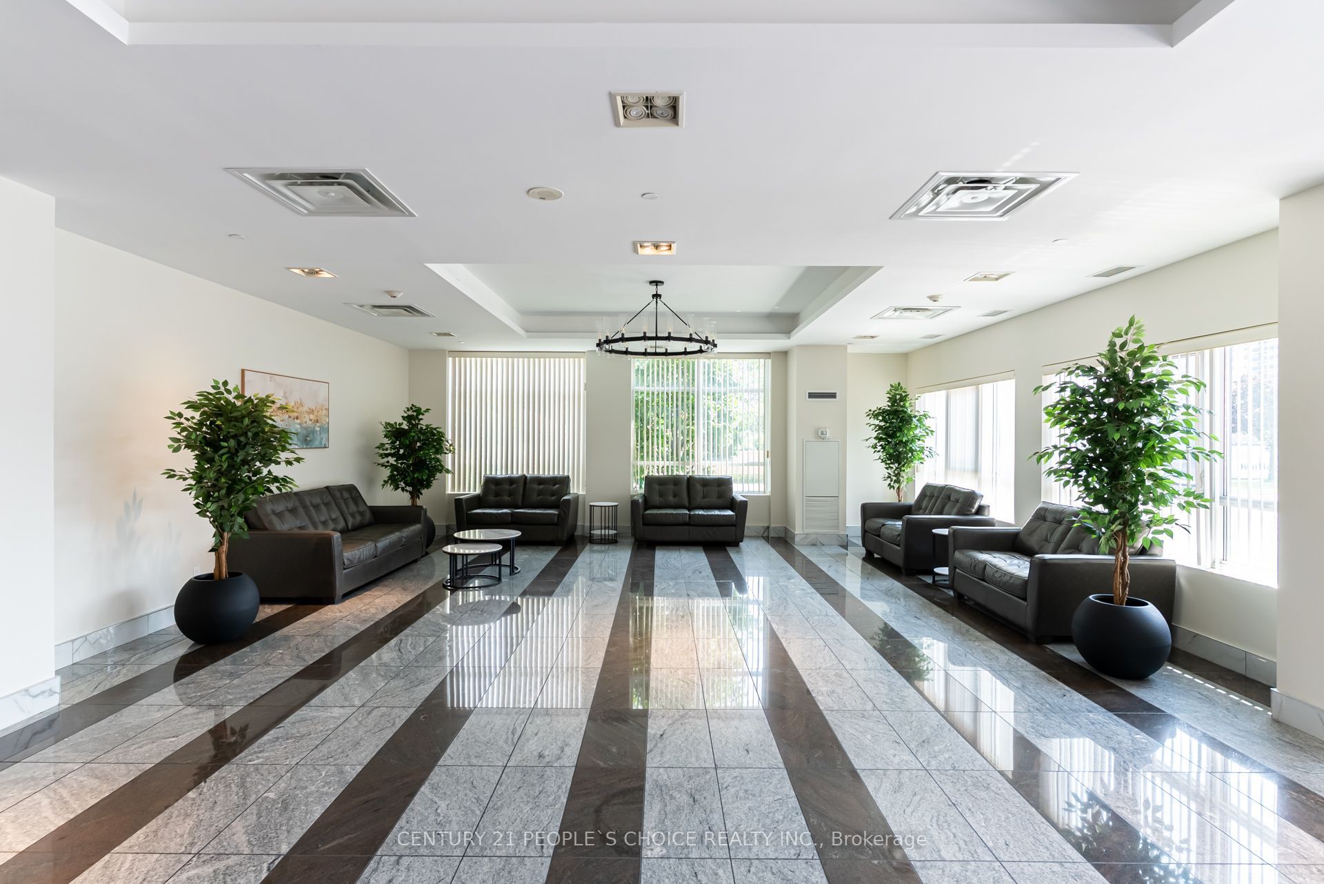 1328 Birchmount Road #706, Toronto, ON M1R 0B6 photo 3