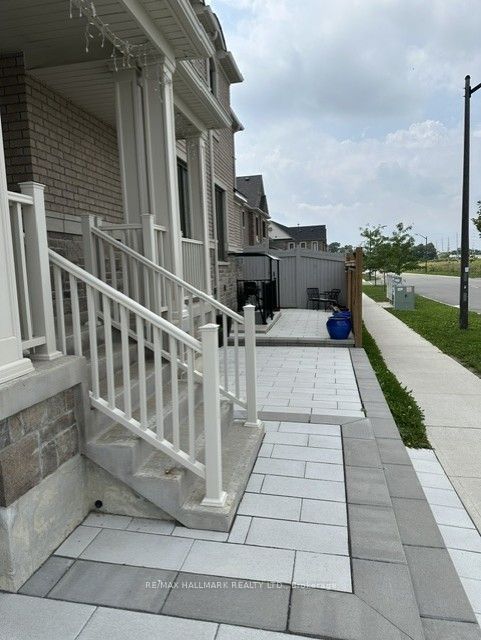 534 Coronation Road (Basement), Whitby, ON L1P 0N5 photo 4