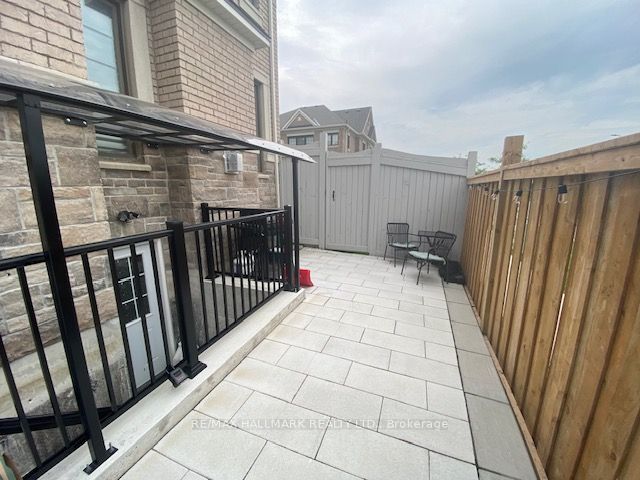 534 Coronation Road (Basement), Whitby, ON L1P 0N5 photo 5