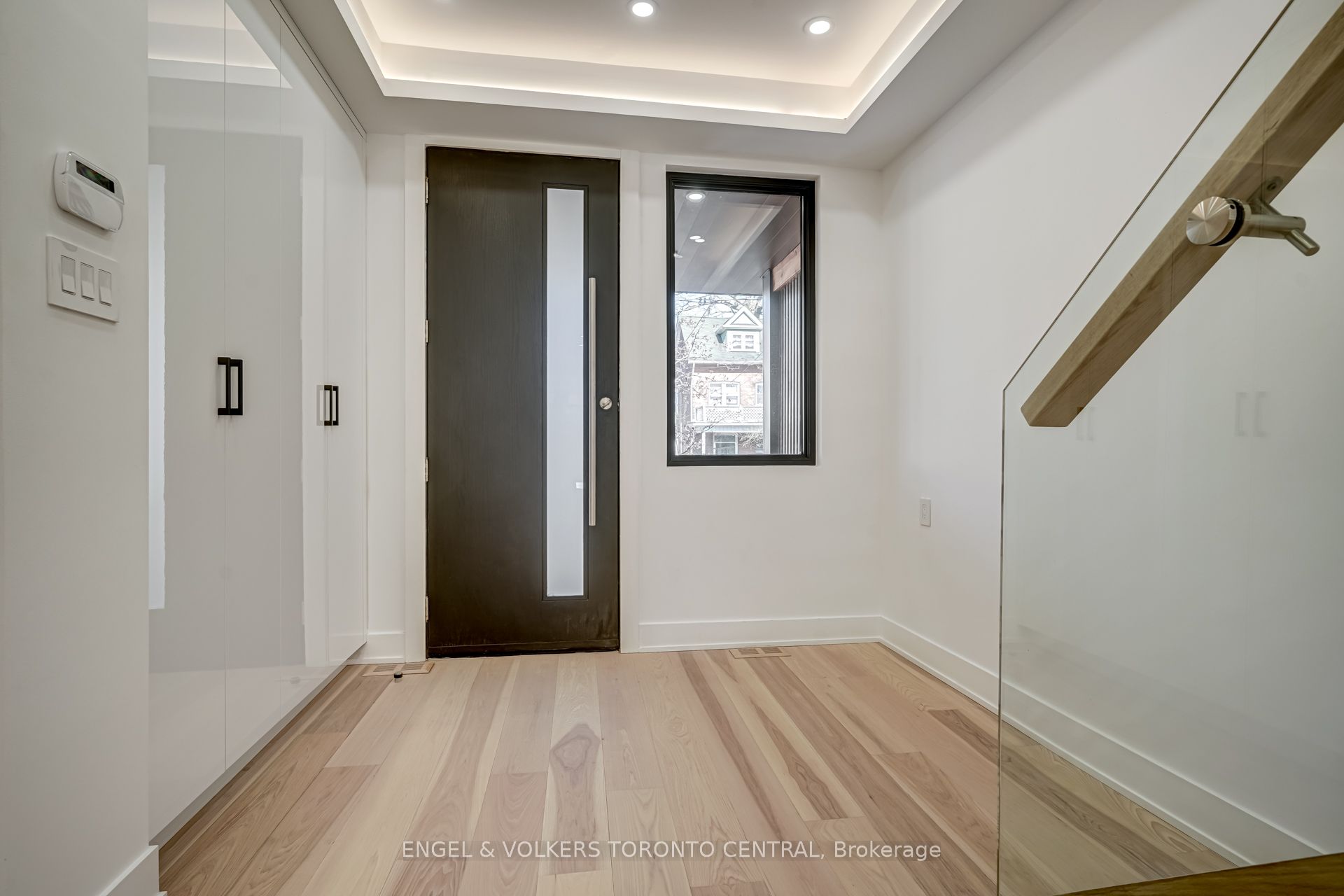 230 Willow Avenue, Toronto, ON M4E 3K7 photo 4